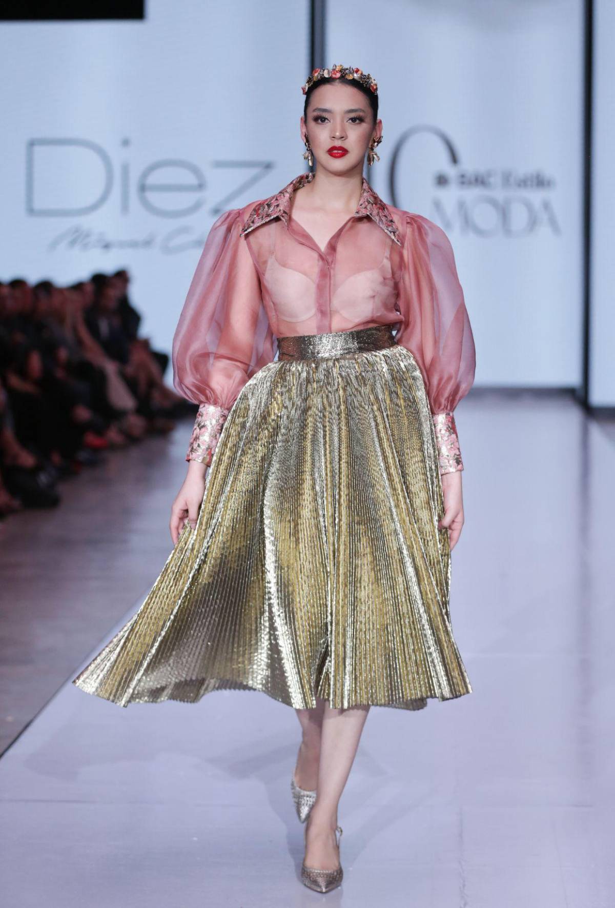 Bac Estilo Moda 2025: Un repaso por los diseños más destacados de la gala