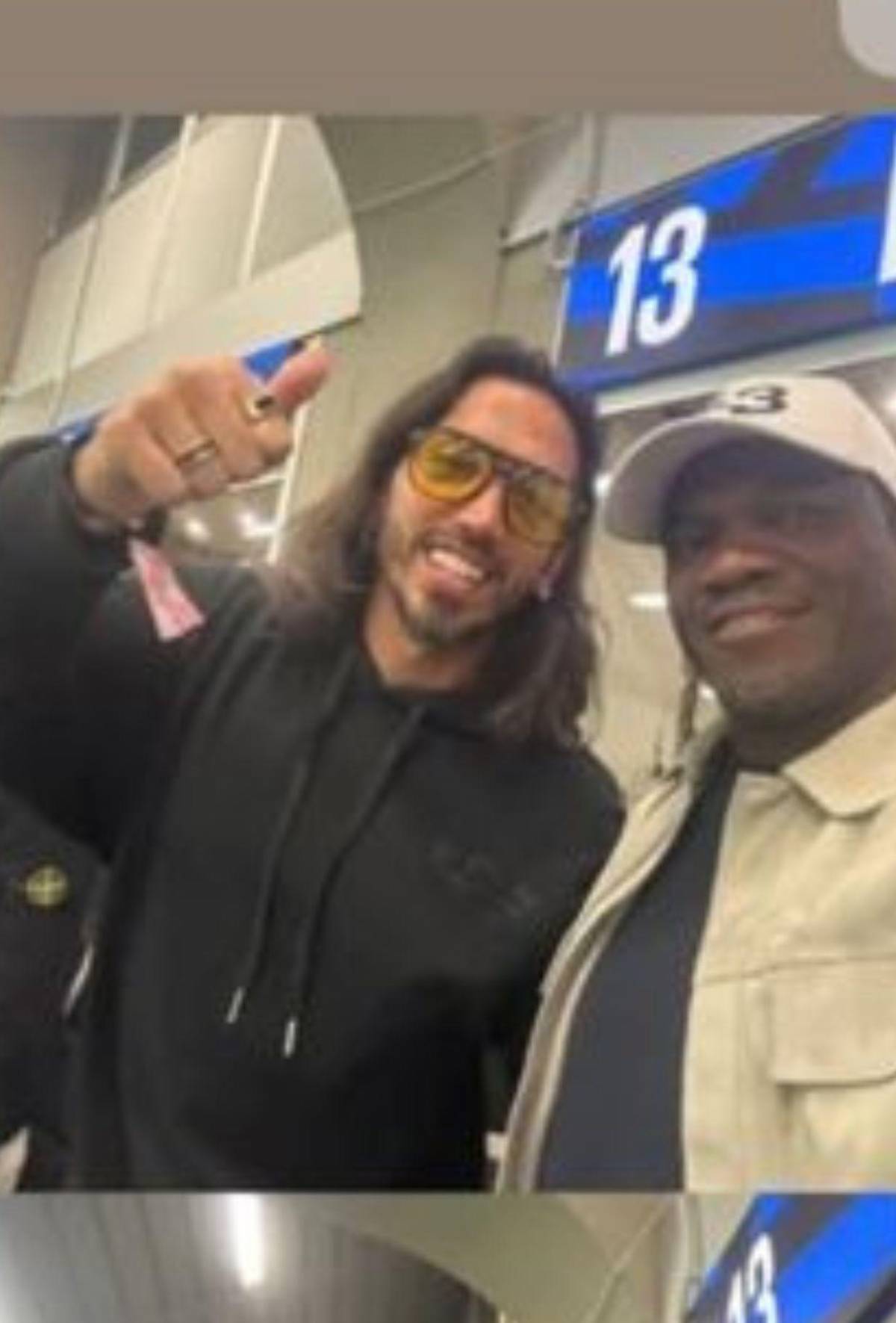 David Suazo, extasiado y desde un lugar privilegiado en el Inter vs Barcelona