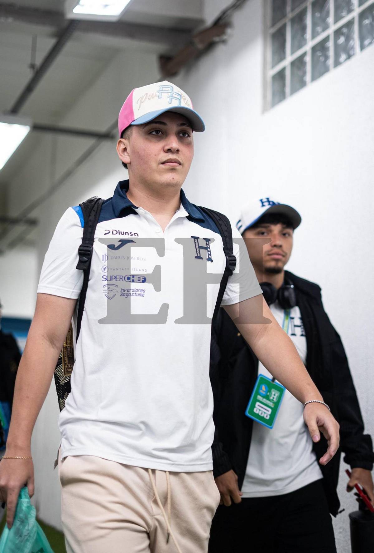 La llegada de la selección de tiktokers de Honduras al estadio Bruno José Daniel