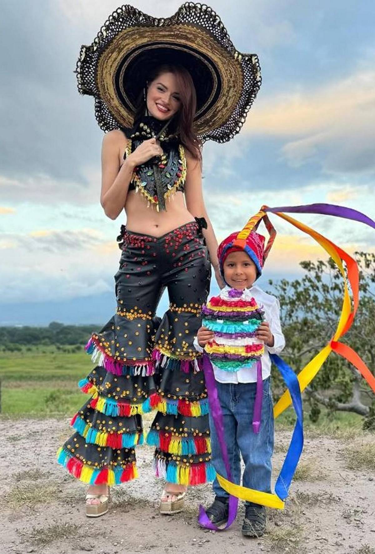 Auténticas y bellas: las cinco hondureñas que hicieron historia en Miss Universo