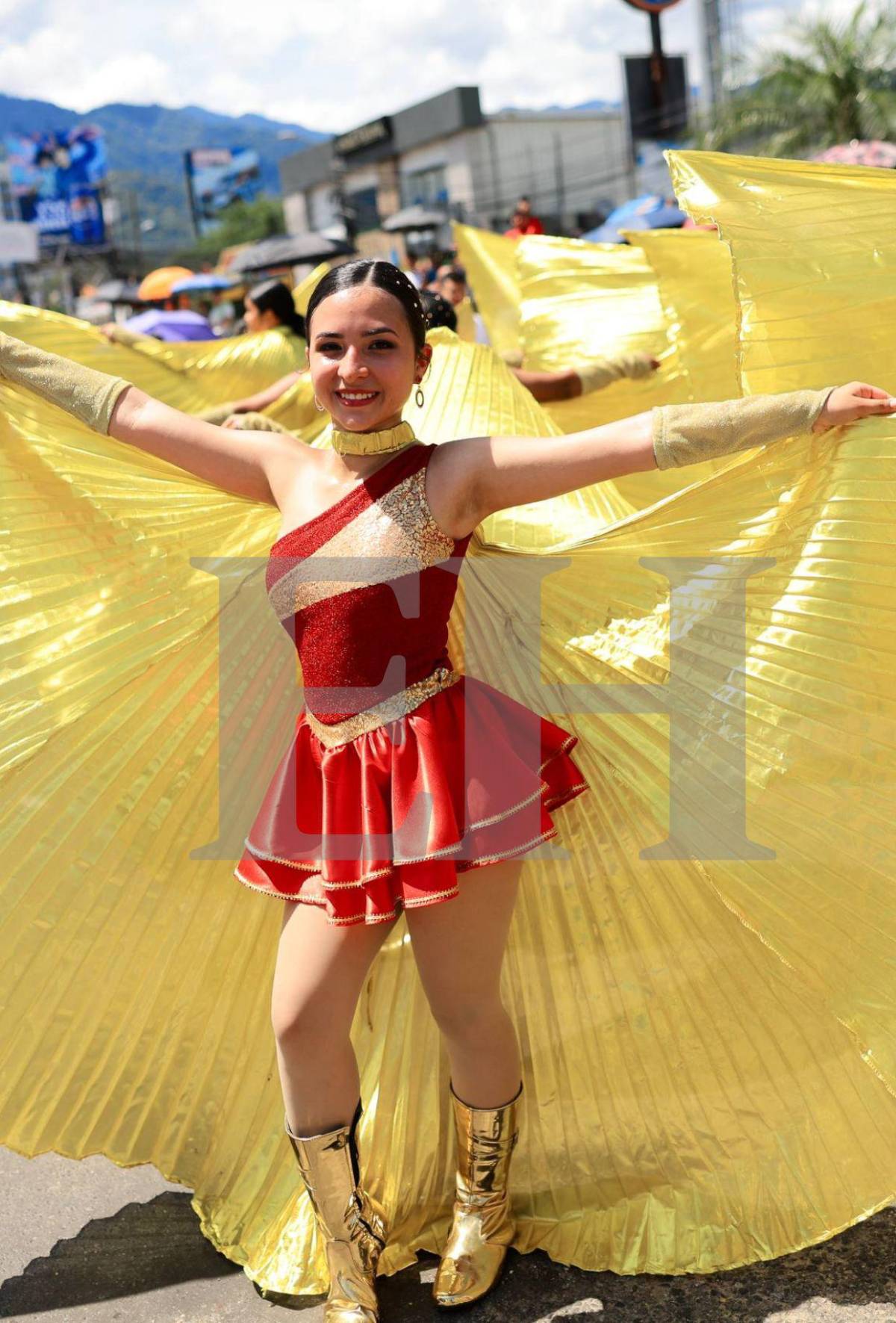 Las palillonas más bellas de los desfiles en San Pedro Sula este 2025