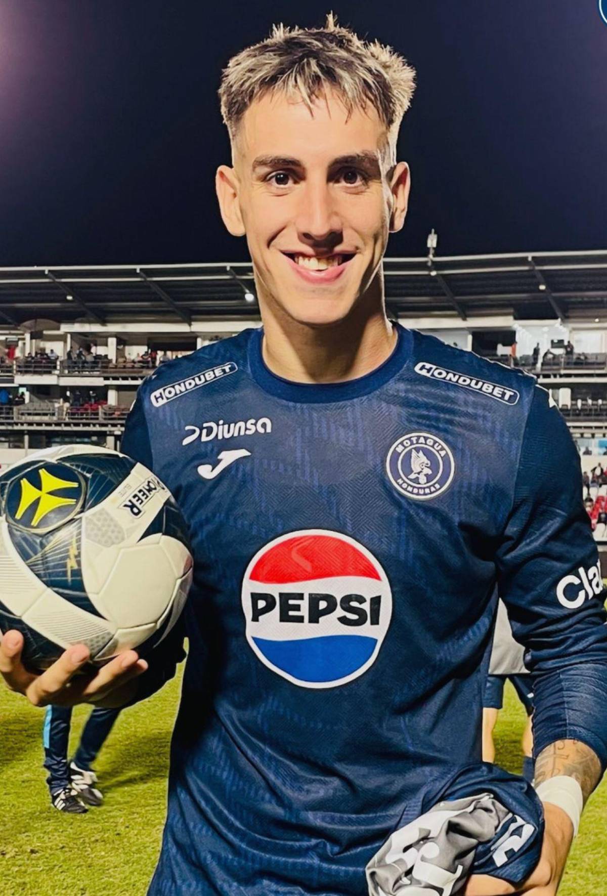 Fichajes: ExDT de Olimpia a Marathón, Auzmendi se va y Luis Palma se despide