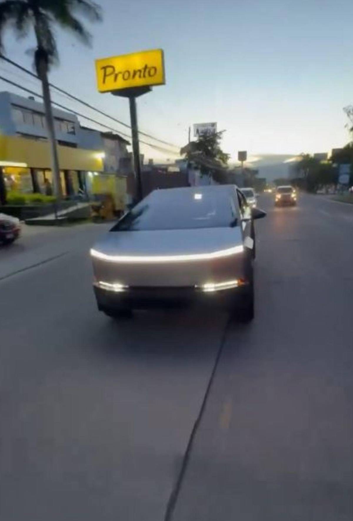 Salvador Nasralla revela si el Tesla Cybertruck es de él: Vale menos que una Prado