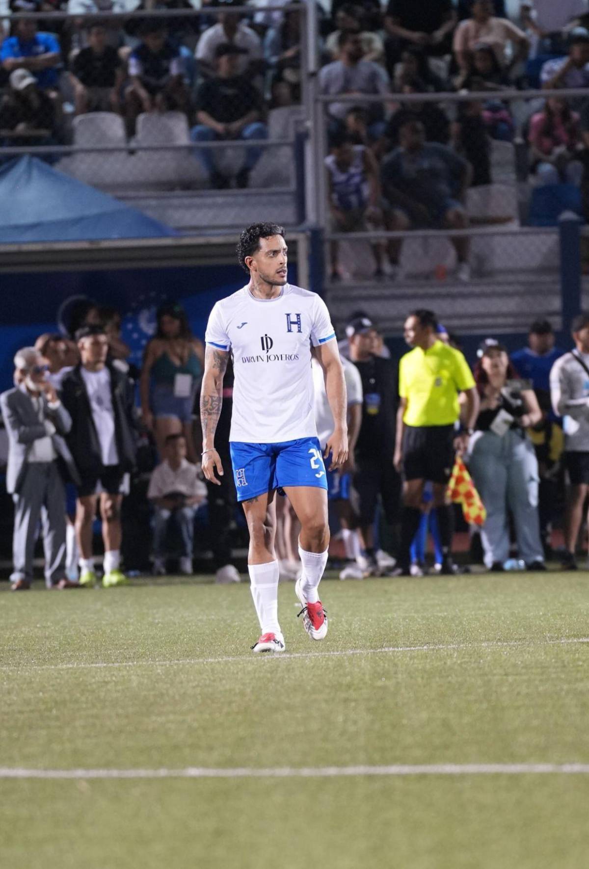 Convocatoria para juego de tiktokers Honduras-El Salvador: un funcionario pide ser llamado