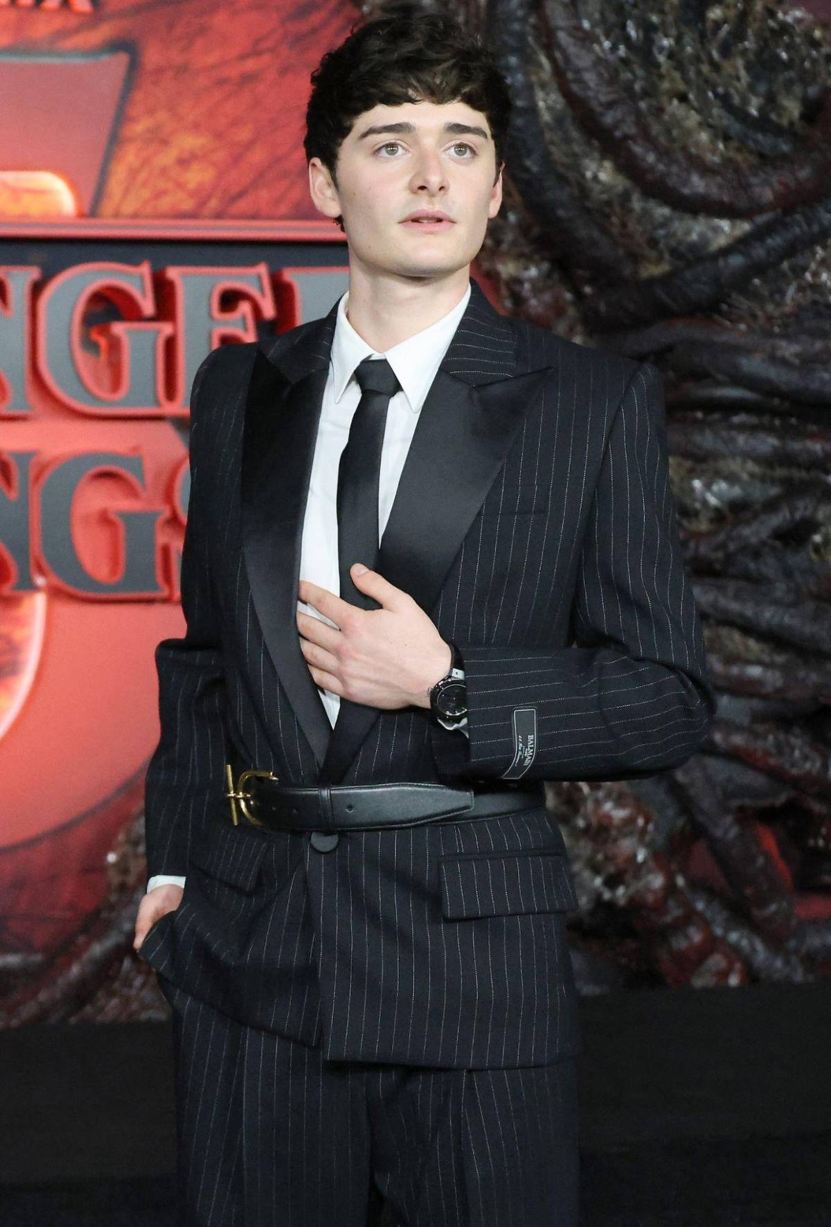 Actor de Stranger Things, Noah Schnapp, publica tierna foto con su... ¿novio?