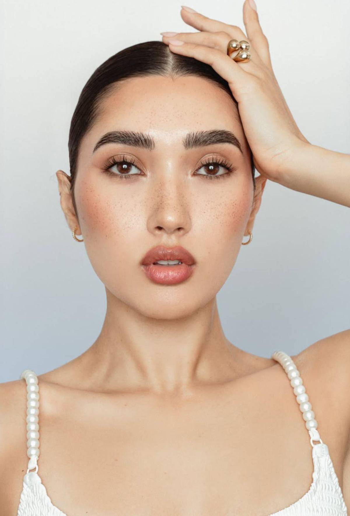 Katt Sarmiento va por la corona de Miss Universe Honduras 2026
