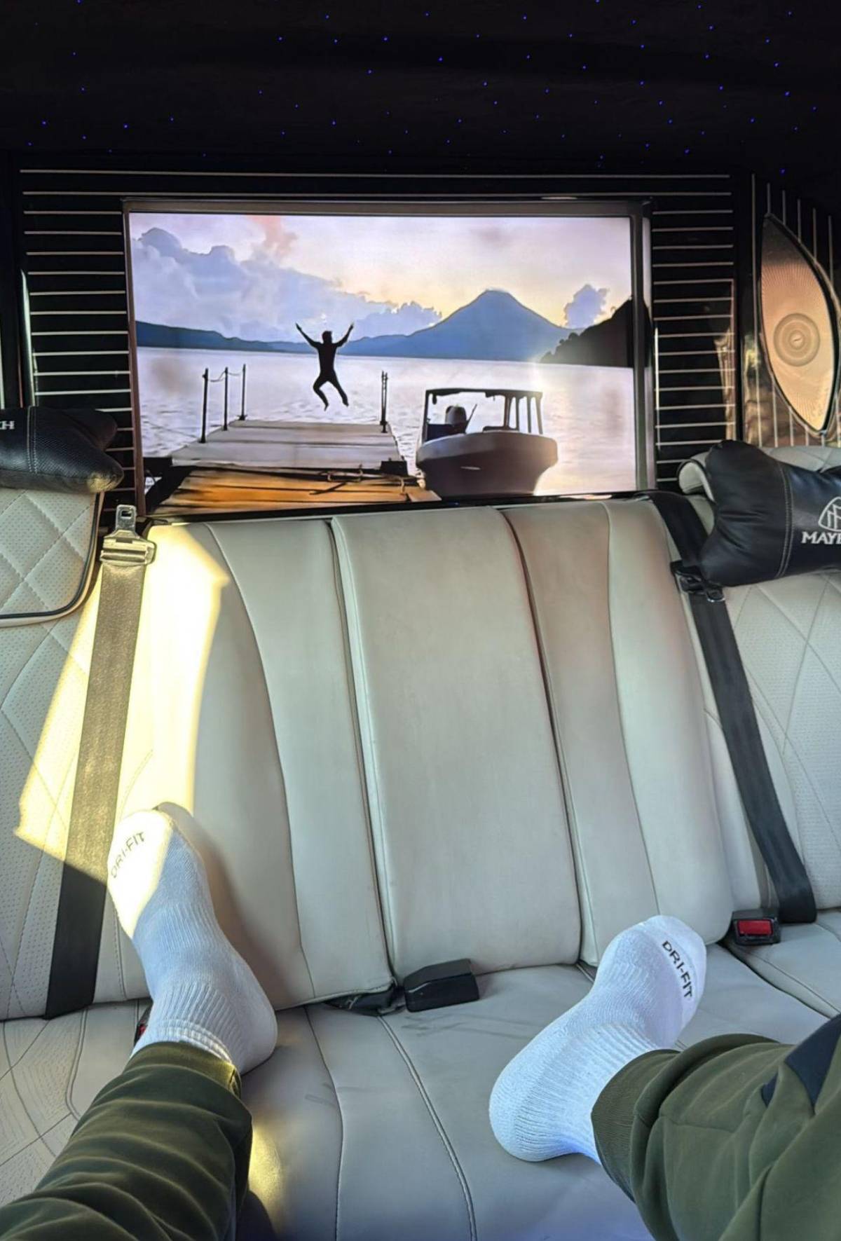 Los lujos con los que fue recibido Romell Quioto por su nuevo club de Arabia