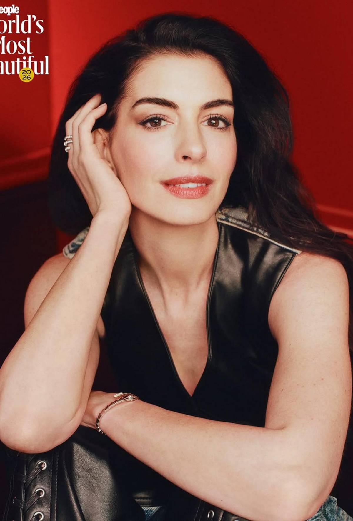 Anne Hathaway, la mujer más bella del mundo, según People