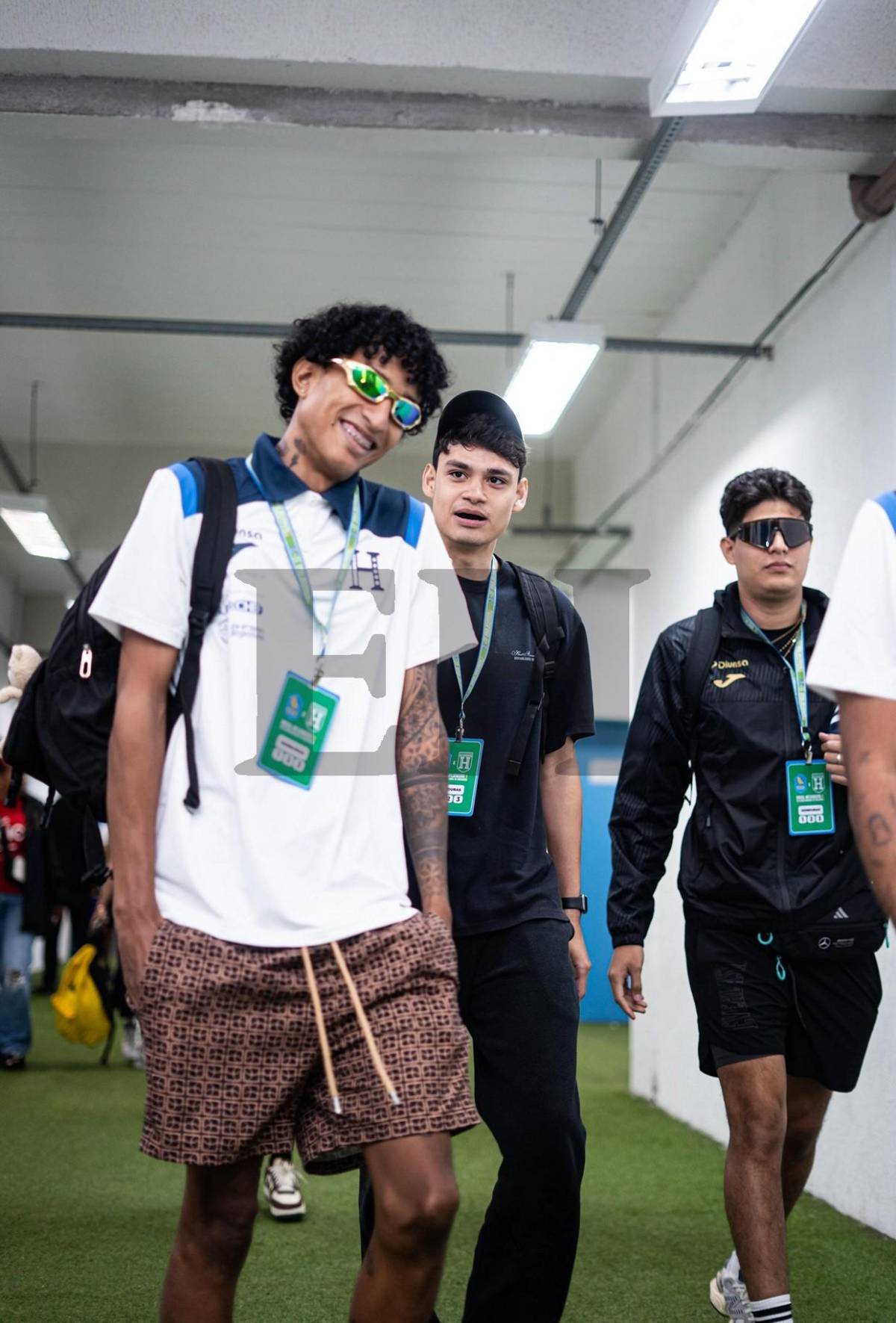 La llegada de la selección de tiktokers de Honduras al estadio Bruno José Daniel