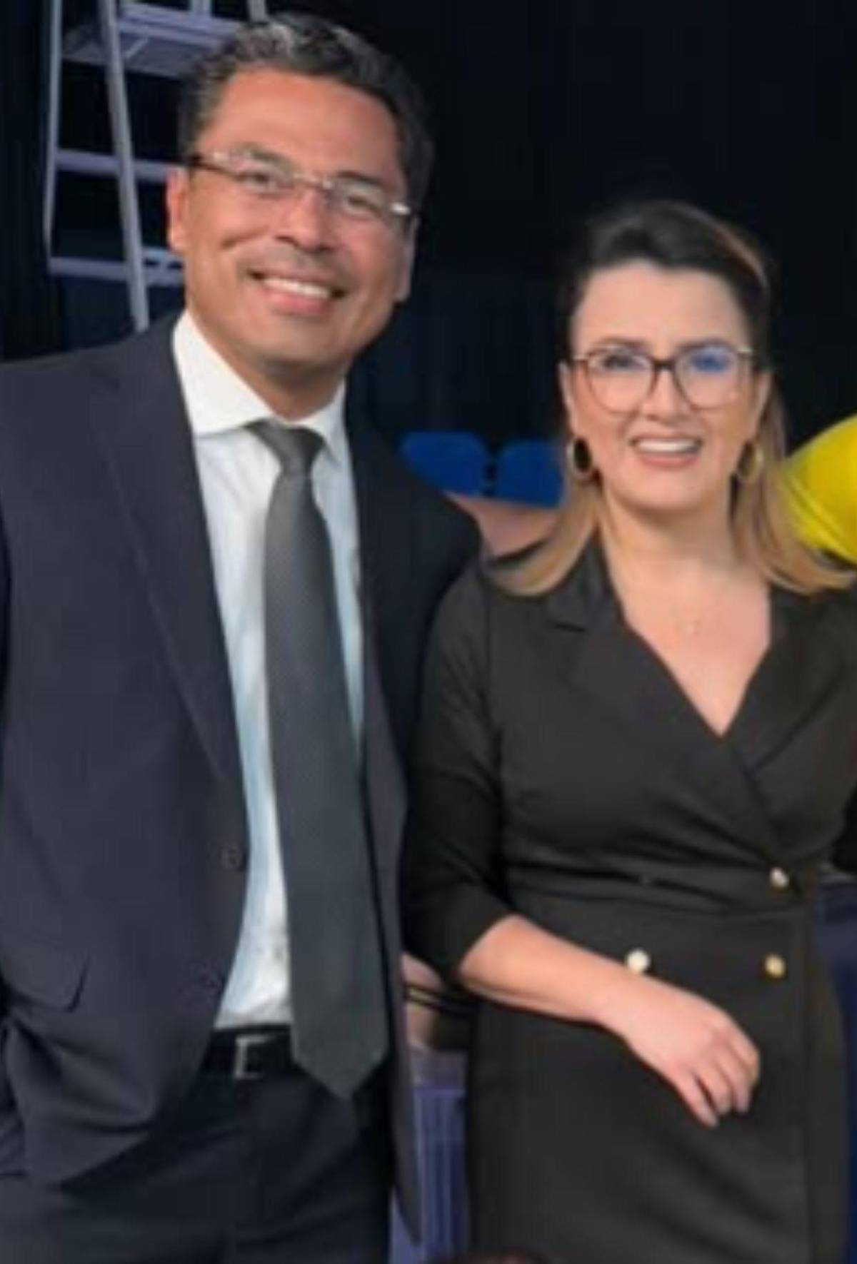 Cesia Mejía responde a quienes la vinculan sentimentalmente con su compañero de trabajo Cesia Mejía responde a quienes la vinculan sentimentalmente con su compañero de trabajo