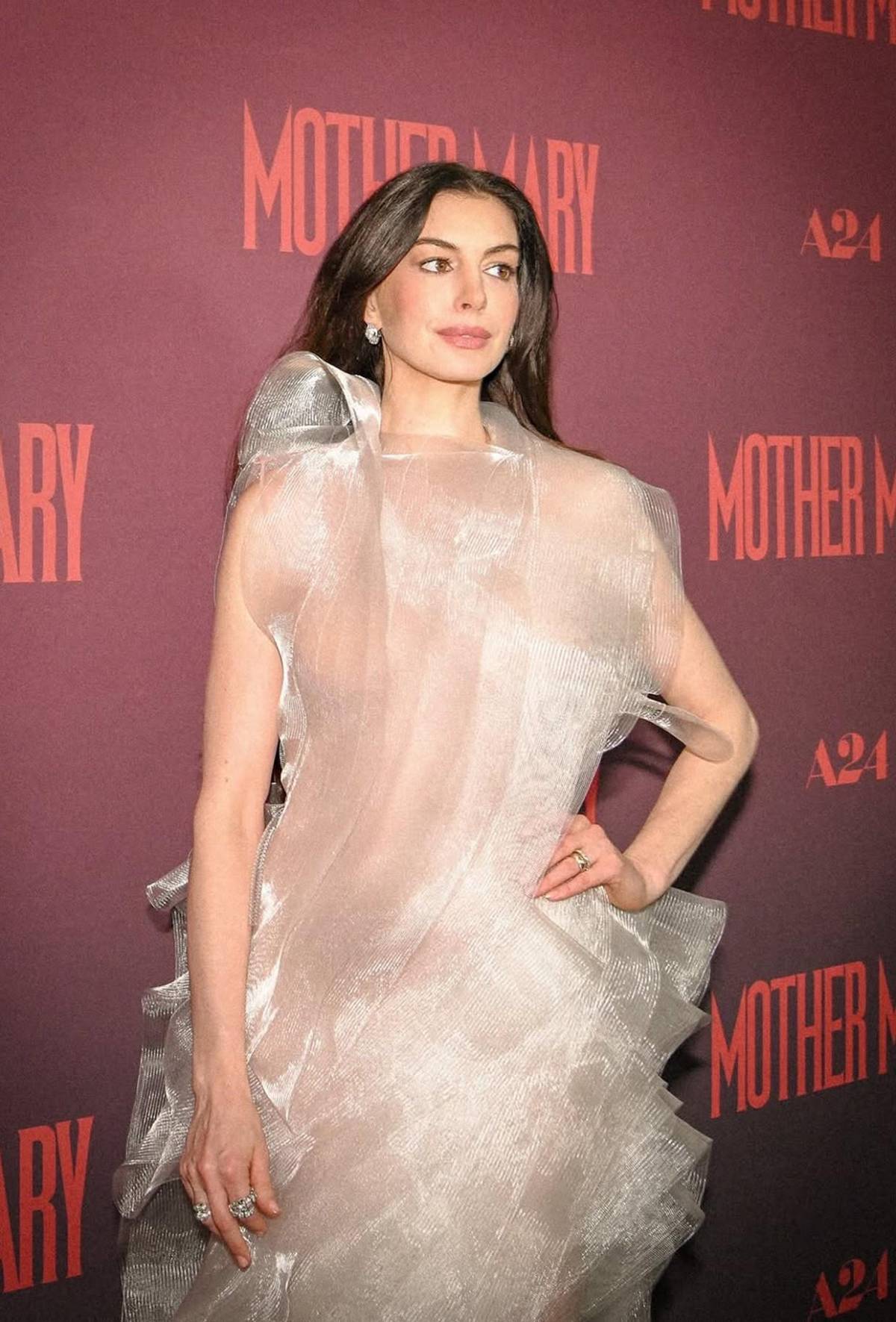 Anne Hathaway, la mujer más bella del mundo, según People