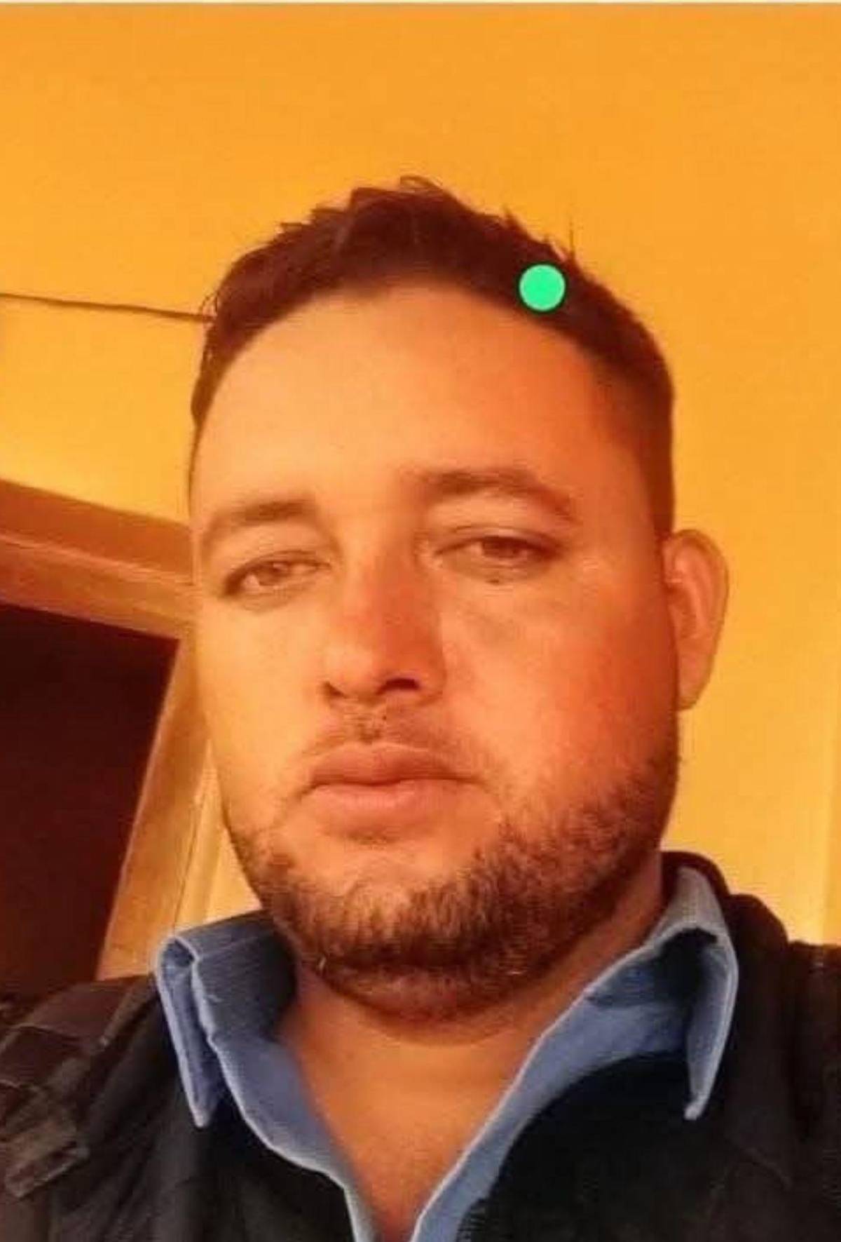 Joven muere decapitado cuando conducía por bulevar en Juticalpa y se enredó en cables