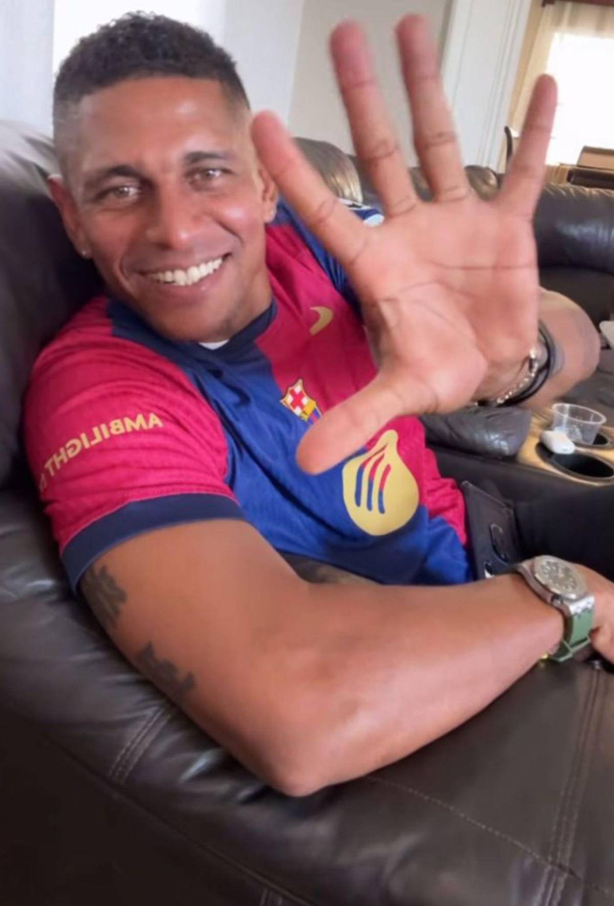 Convocatoria para juego de tiktokers Honduras-El Salvador: un funcionario pide ser llamado