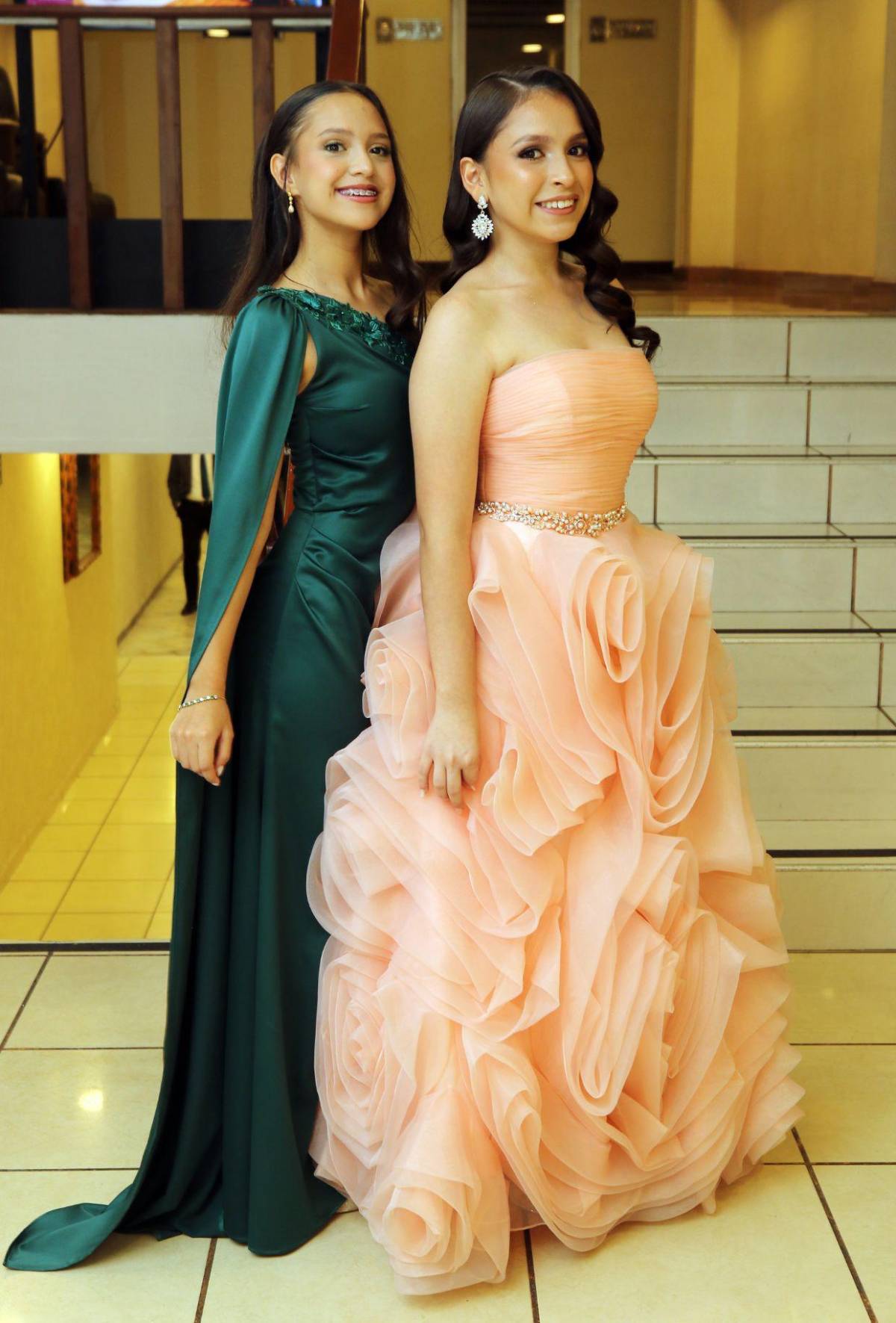 Intercontinental School despide a sus seniors 2025 con elegante prom