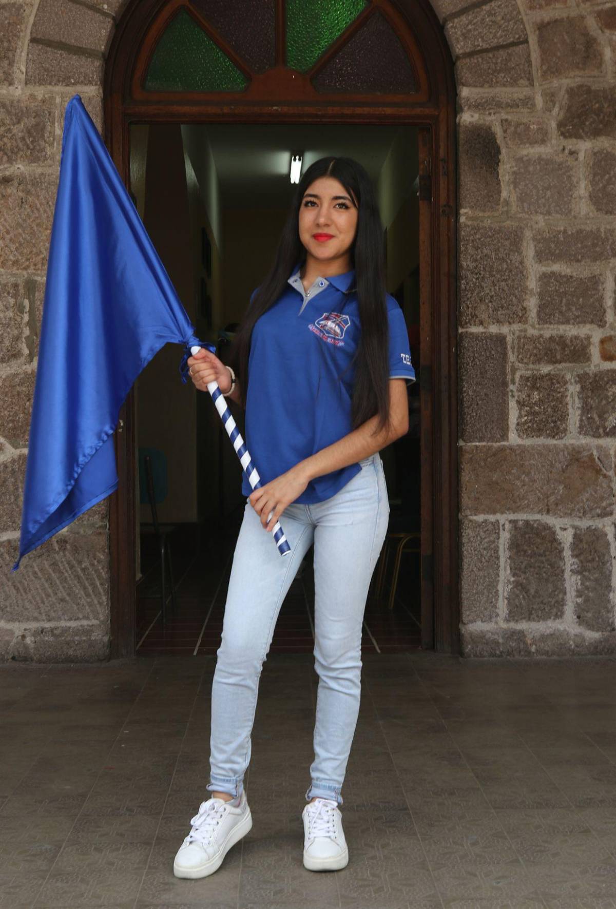 Instituto Liceo San Juan incorpora cuadro artístico 'Color Guard' en los desfiles patrios