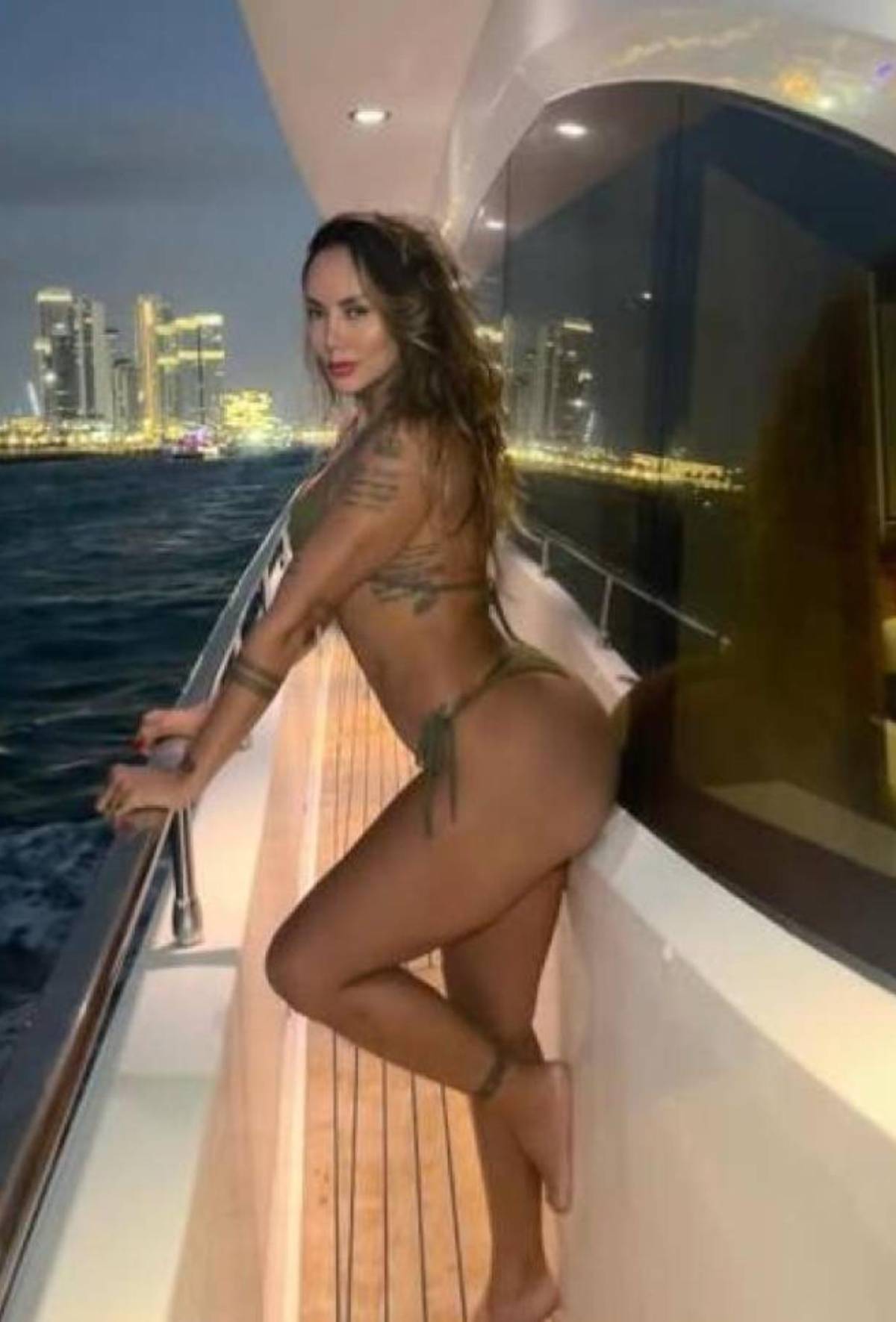 Arturo Vidal sorprende con sus vacaciones lujosas al lado de su bella esposa: “Vivo mi vida”