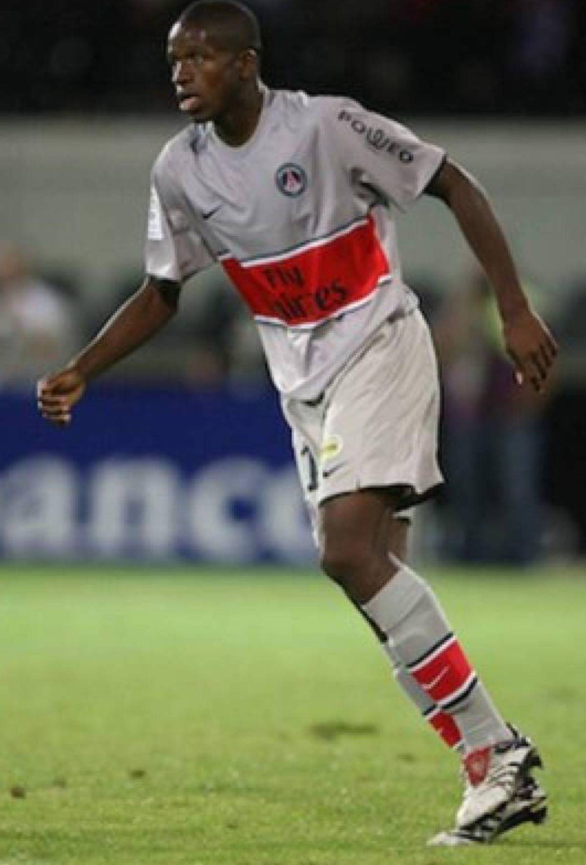 El hondureño que estuvo en el PSG y no pudo quedarse: Giuly era el que me traducía