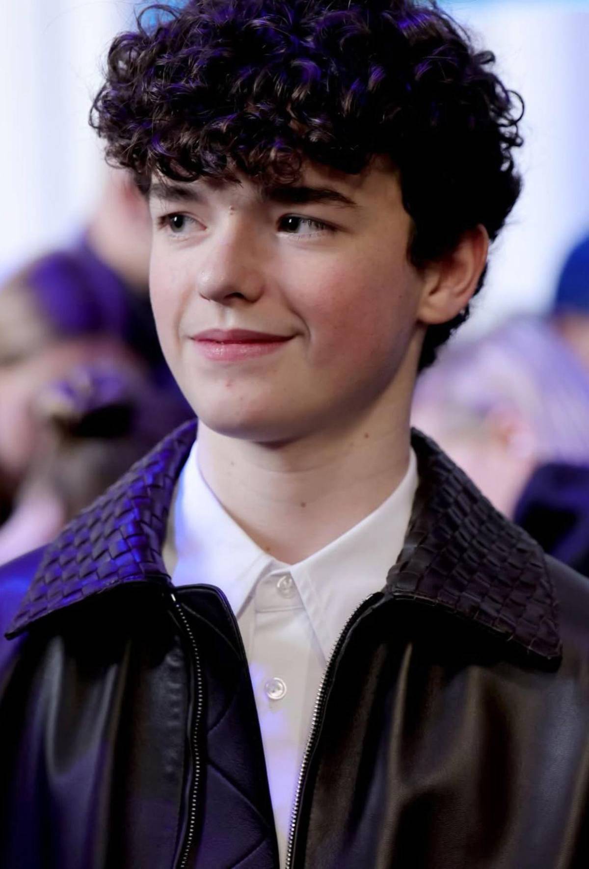 Adolescencia y un joven Owen Cooper hacen historia en los Golden Globes 2026