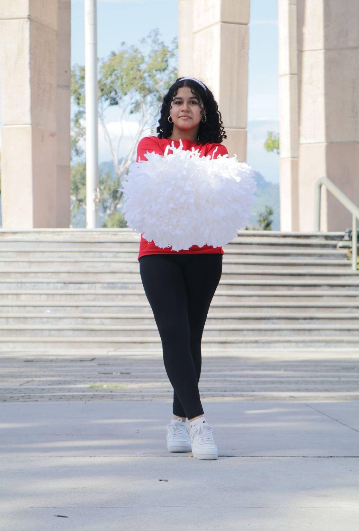 Las coreoagrafías de las pomponeras del Yave Nissi poseen dinamismo y alegría