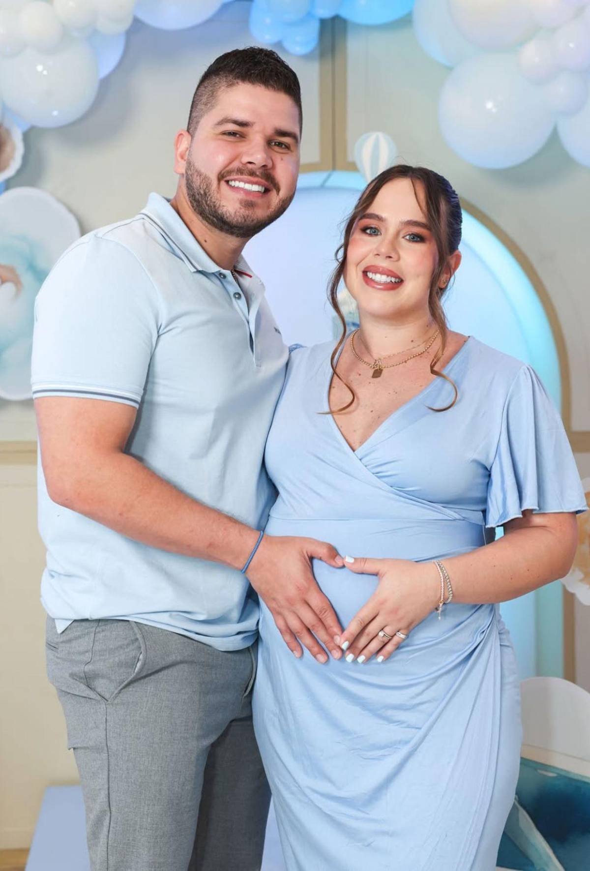 Los Chicaneros dan la bienvenida al bebé de Antonia Botero