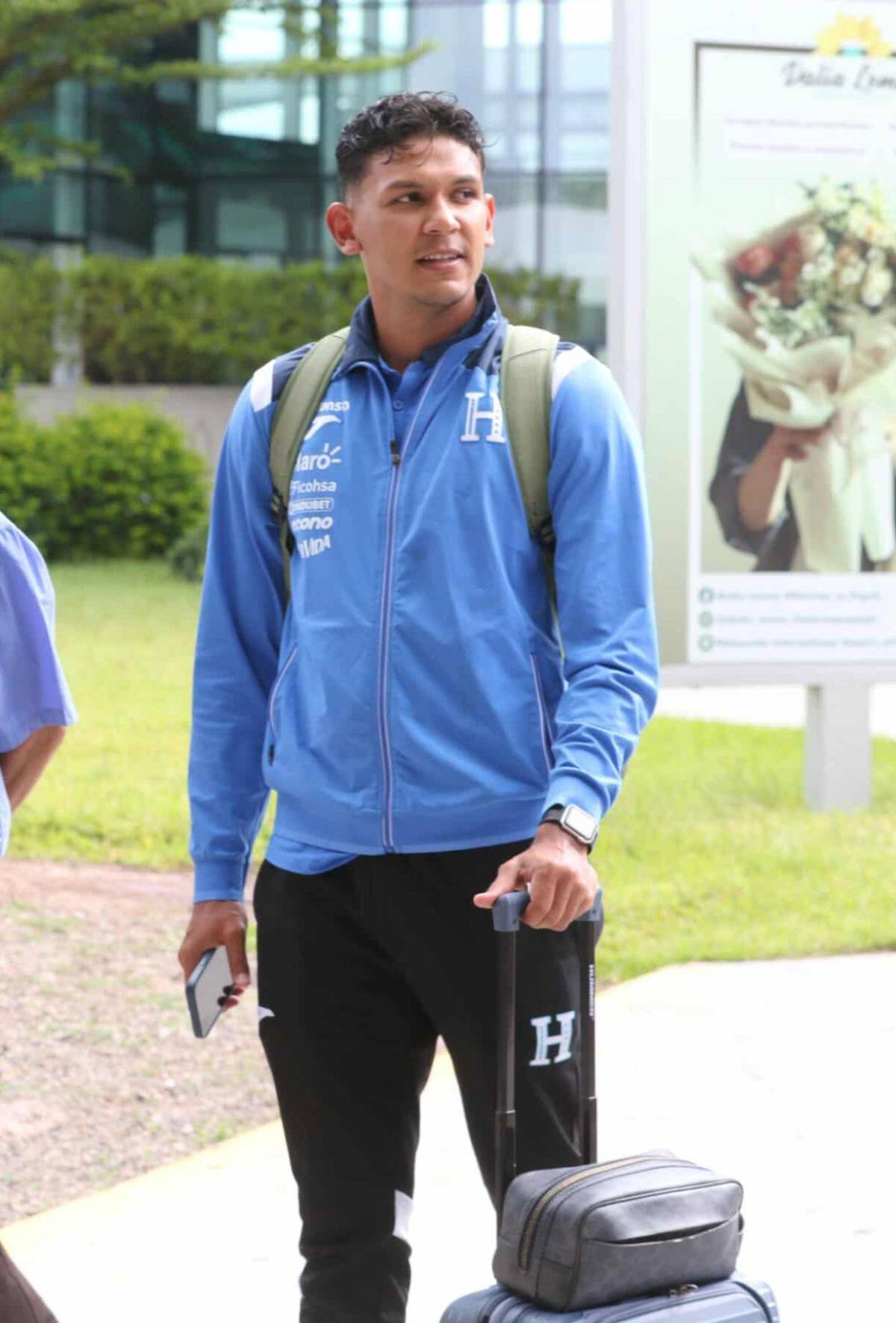 Fichajes: Seleccionado ya está en Turquía con su nuevo club y joyita catracha al Girona