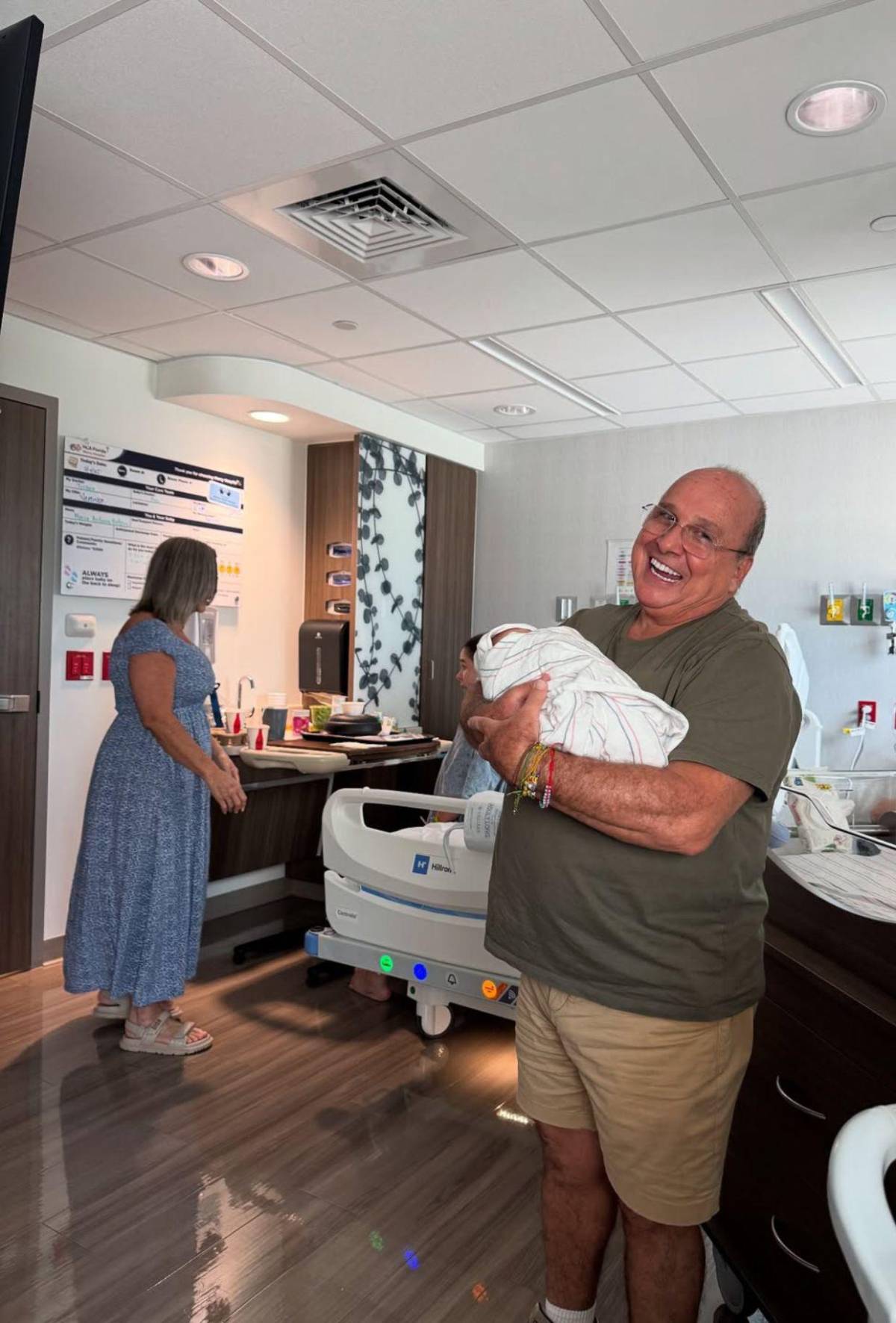 Los Chicaneros dan la bienvenida al bebé de Antonia Botero