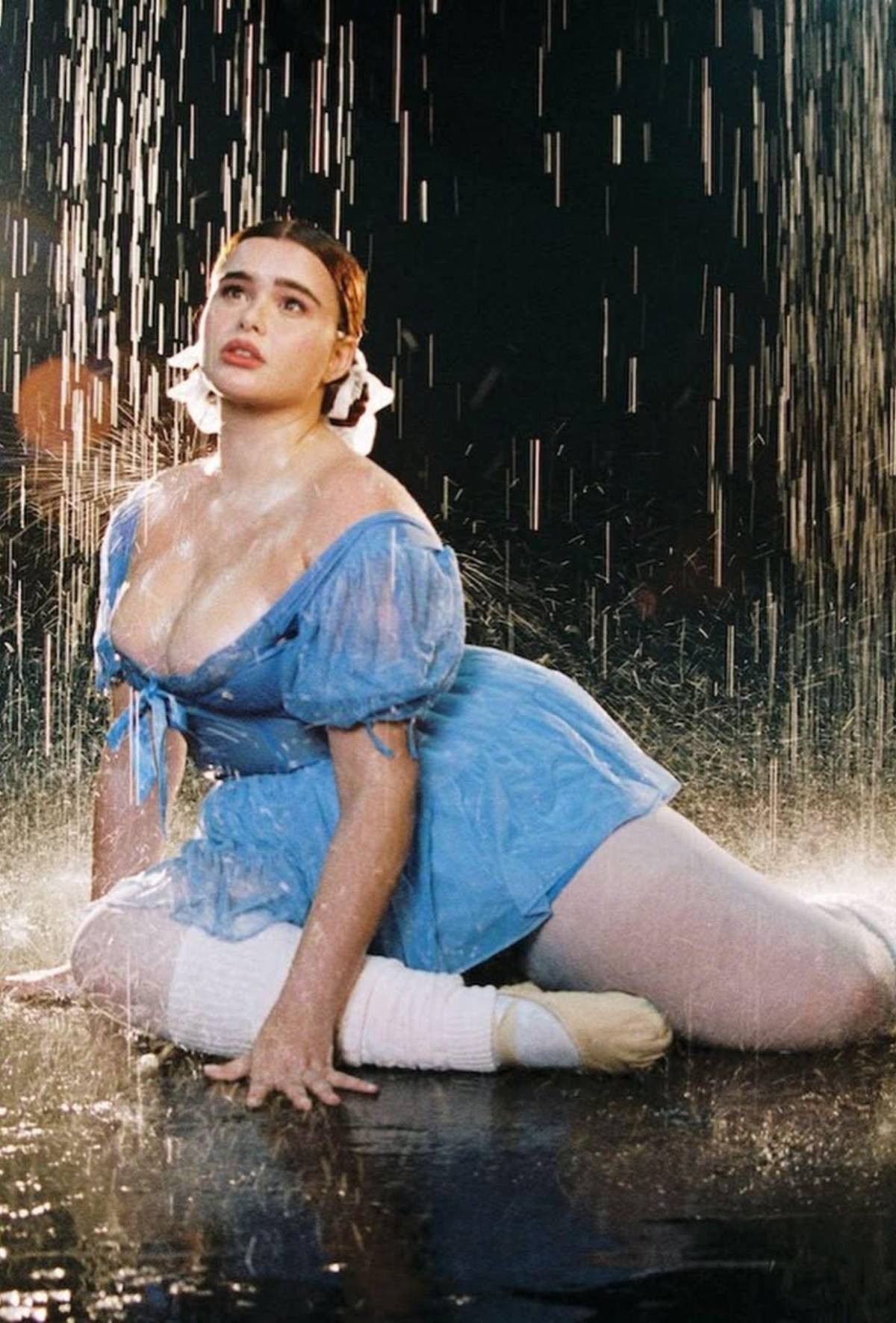 Barbie Ferreira presume marcado abdomen y fans comentan su pérdida de peso