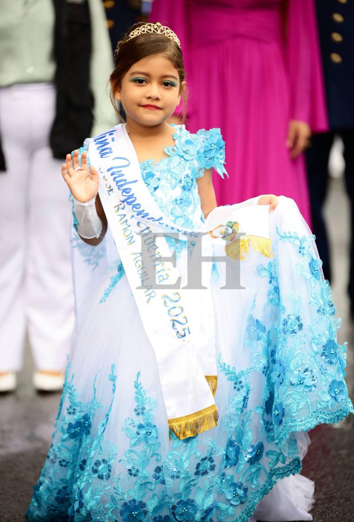 San Pedro Sula se viste de patriotismo y así desfila en los 204 años de independencia patria