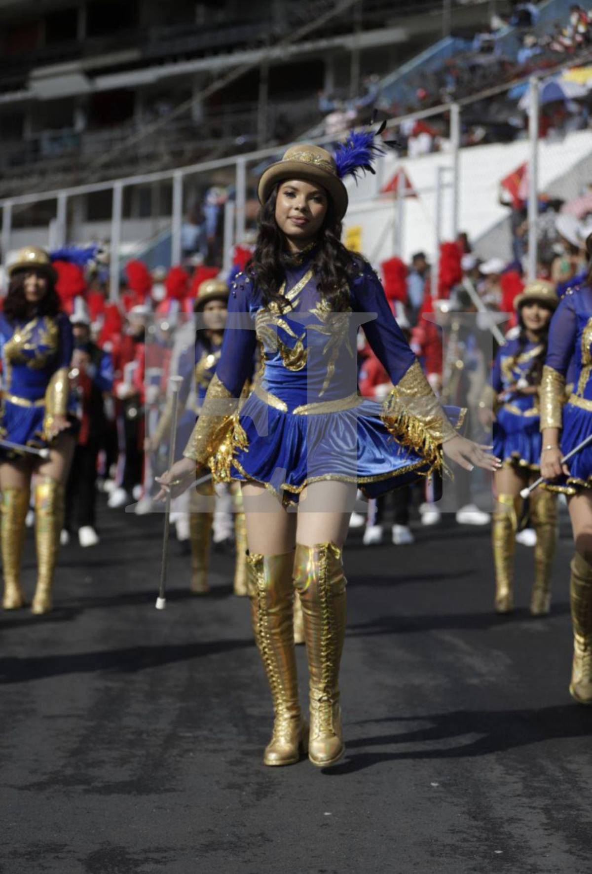 Angie Rodríguez, la hermosa palillona del Liceo Católico Santa María que cautivó en los desfiles de la capital
