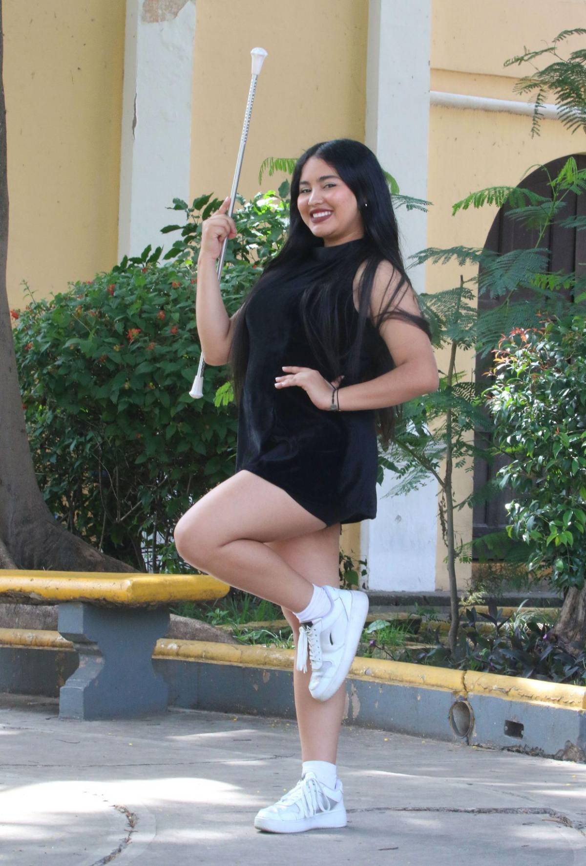 Las bellas palillonas del Instituto Vuelo de Águila que engalanarán los desfiles el 15 de septiembre