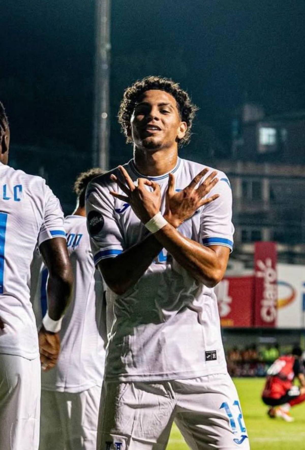 Bajas y futbolistas que vuelven de Honduras para los juegos vs Costa Rica y Haití