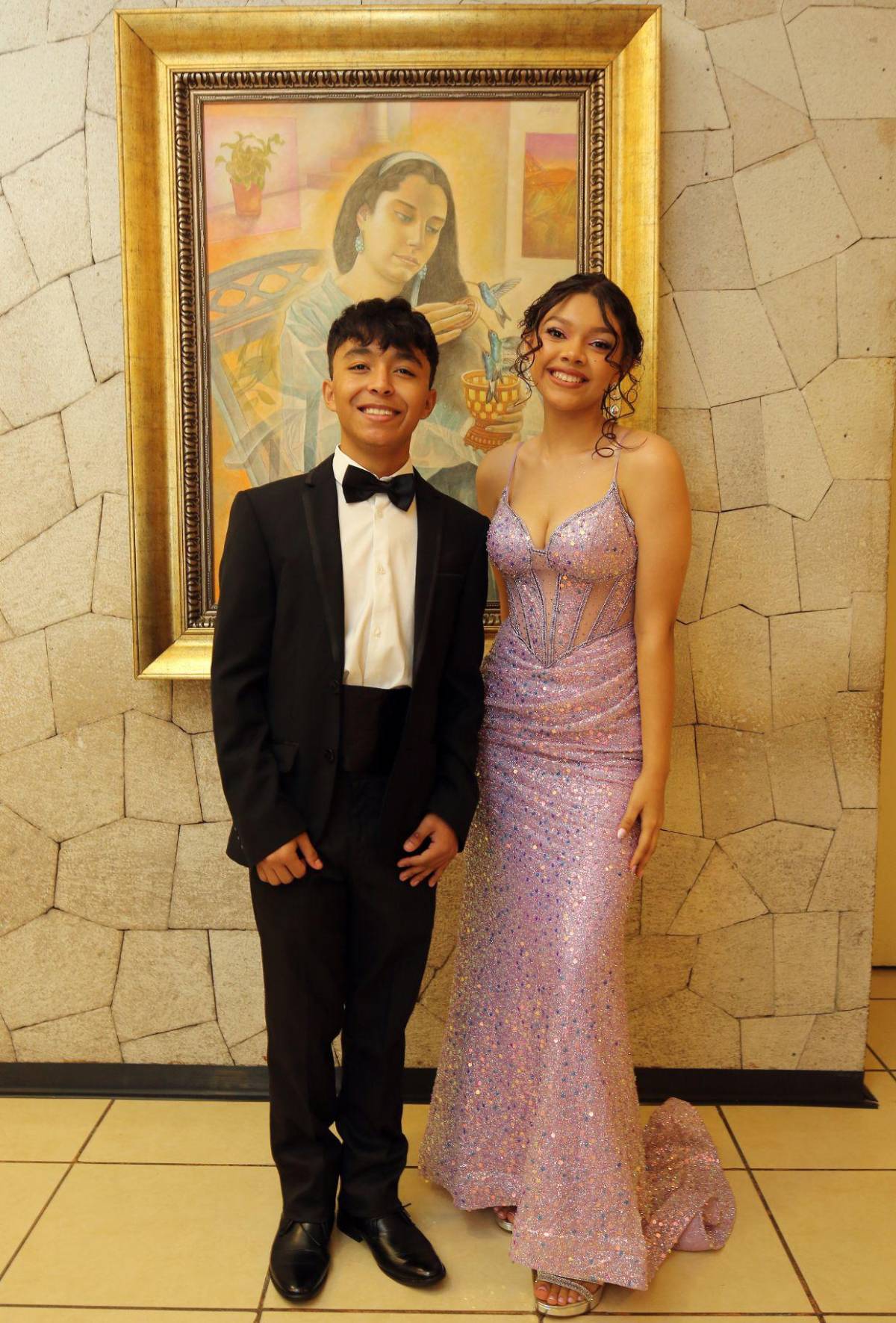 Intercontinental School despide a sus seniors 2025 con elegante prom