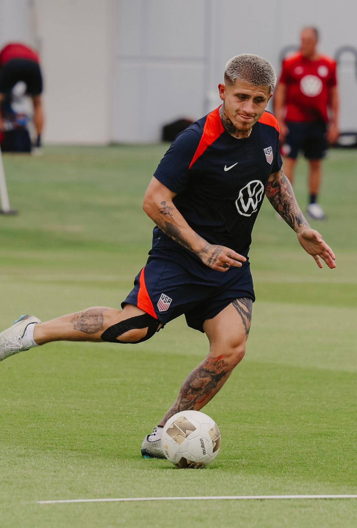 La historia de Diego Luna, de sangre mexicana pero juega con Estados Unidos