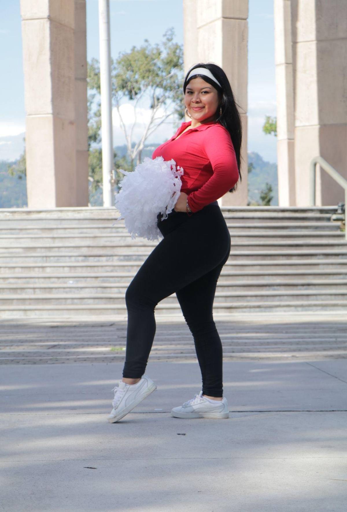 Las coreoagrafías de las pomponeras del Yave Nissi poseen dinamismo y alegría