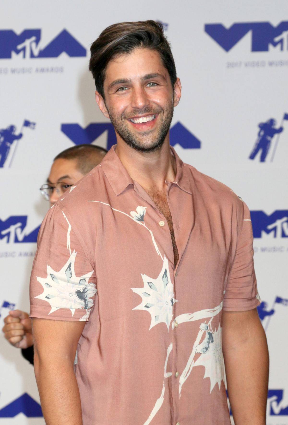 Entre el éxito y la madurez: Famosos que cumplirán 40 años en 2026