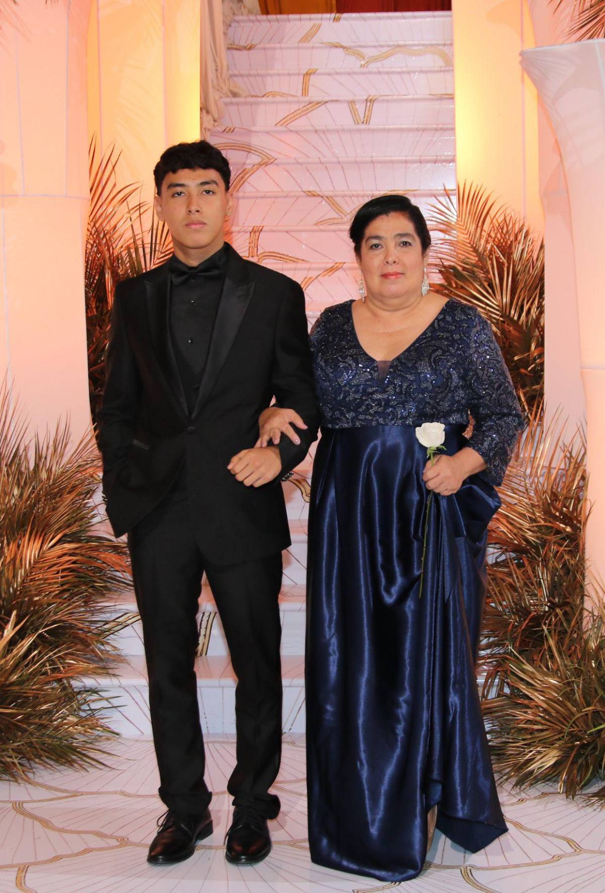 Desfile de padres e hijos en la Prom Night 2026 de Elvel School
