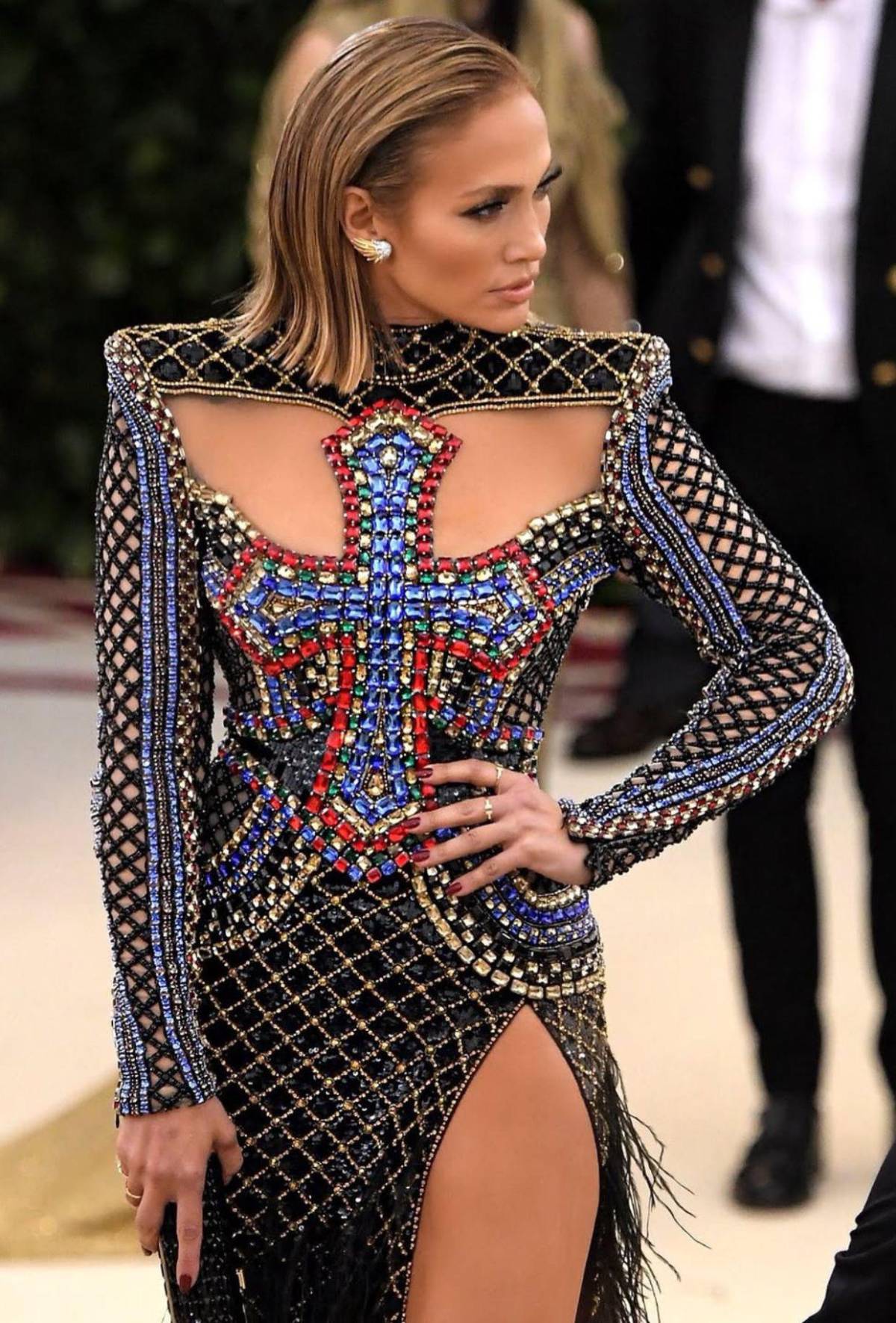 La Met Gala a través del tiempo: looks que han redefinido la alfombra de la extravagancia