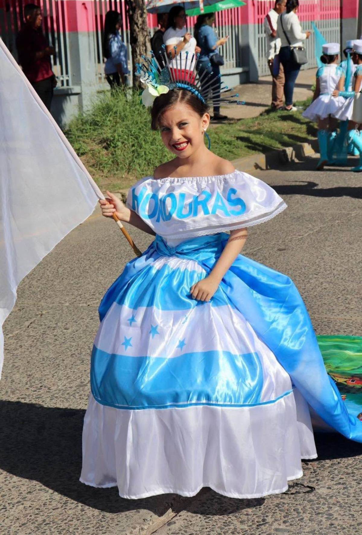 Fervor, tradición y mucho color: San Lorenzo engalana las fiestas del 15 de septiembre