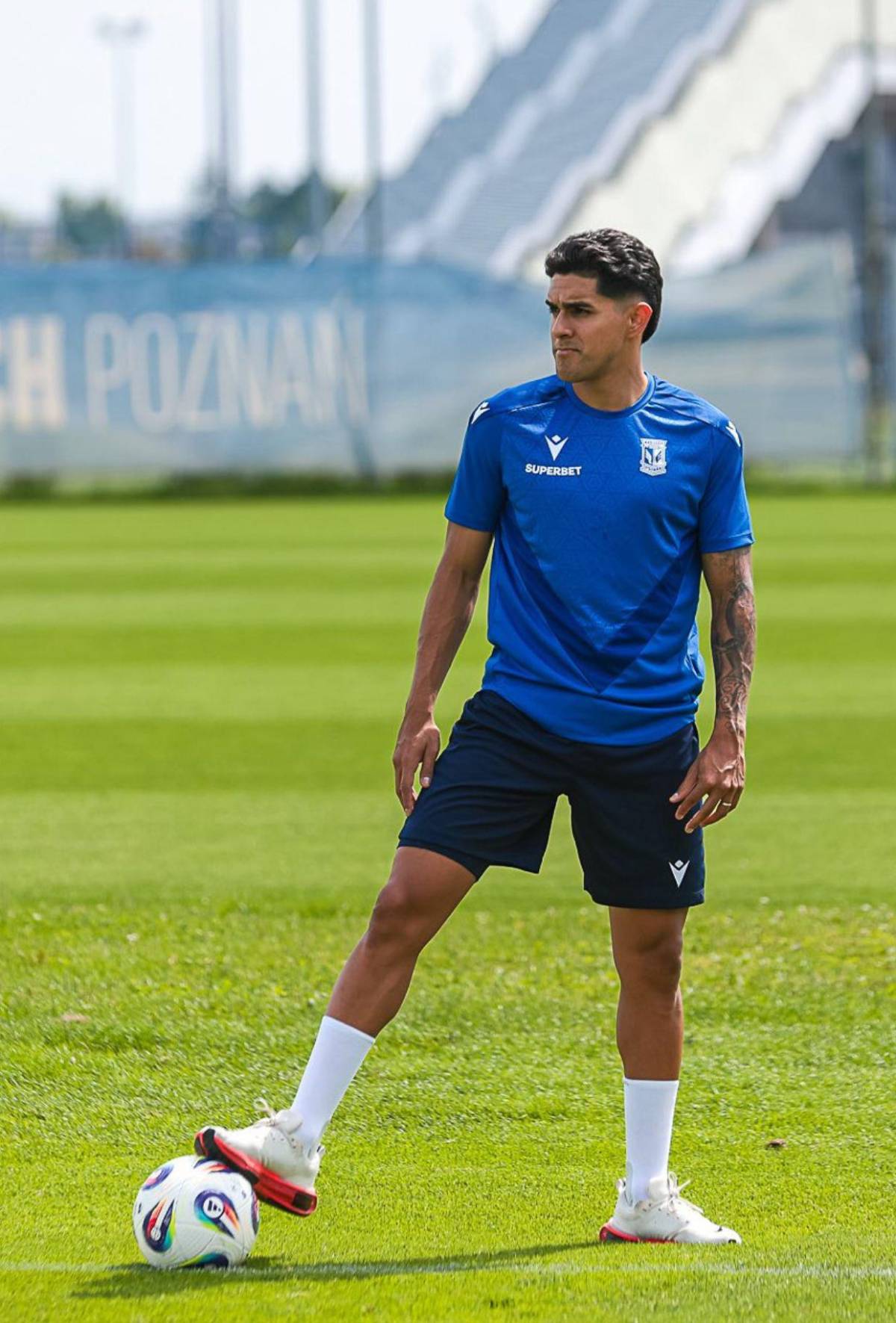 Fichajes: Seleccionado ya está en Turquía con su nuevo club y joyita catracha al Girona