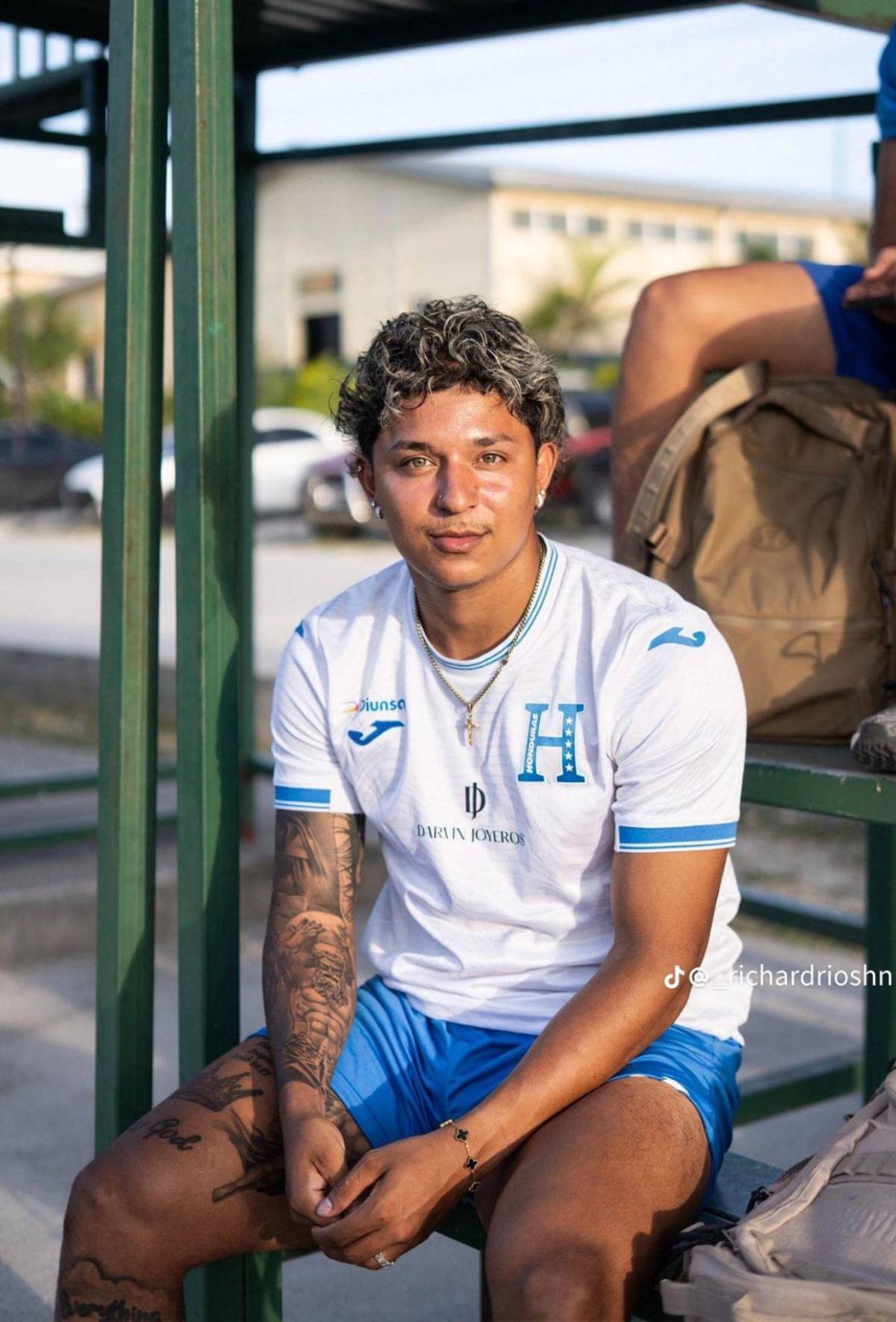 Los tiktokers más guapos que juegan en las selecciones de Honduras y de Brasil