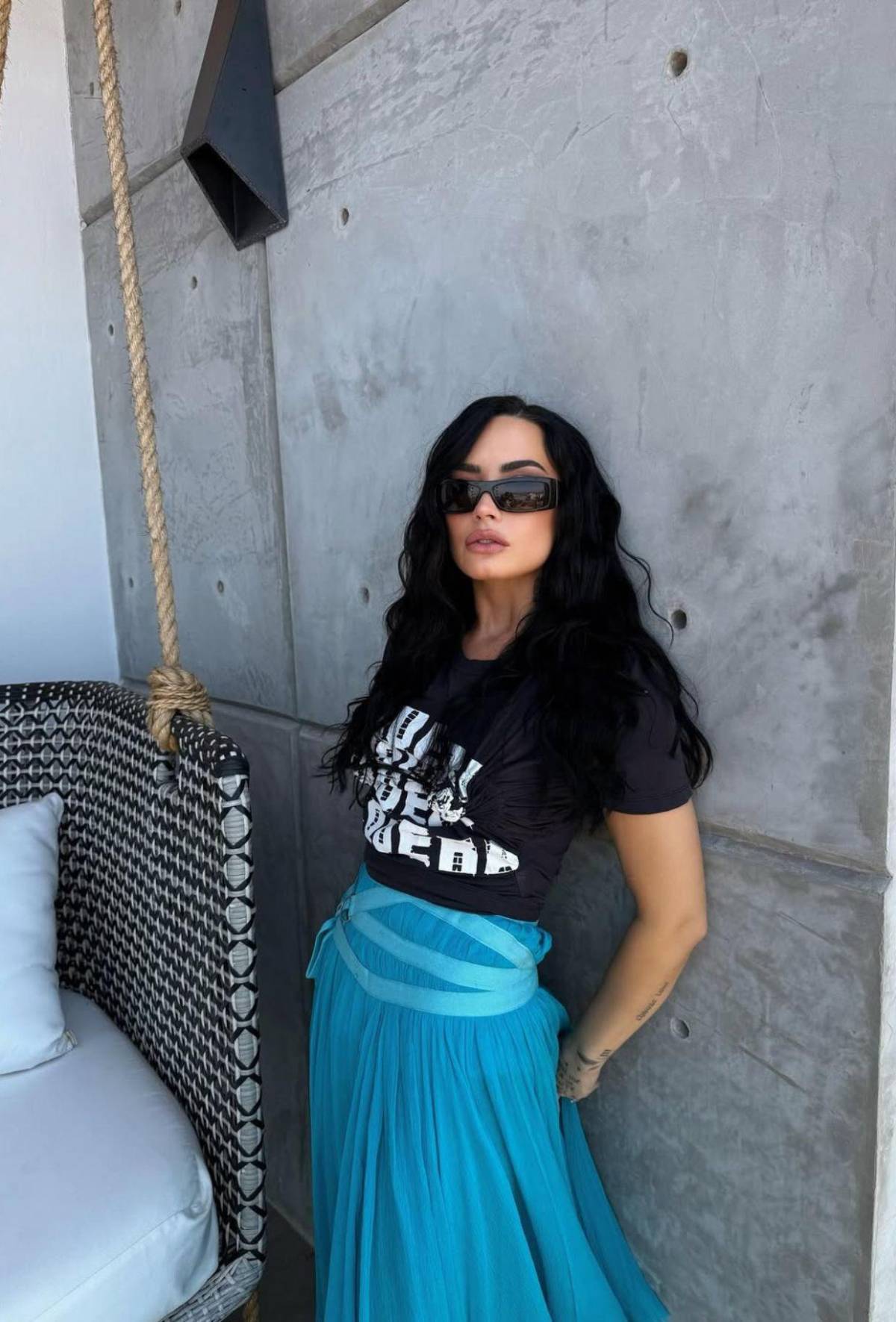 El 'nuevo rostro' de Demi Lovato desata críticas y especulaciones en redes