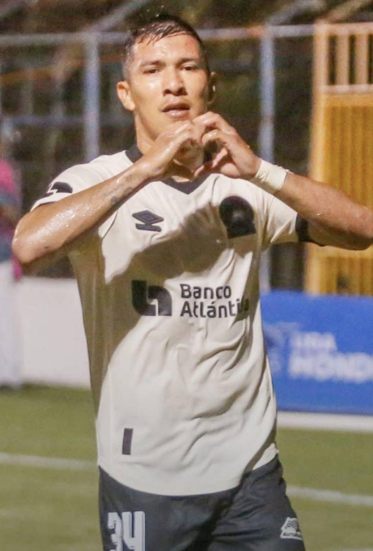 Futbolistas de Olimpia y Motagua que podrían cambiar de camisa en enero