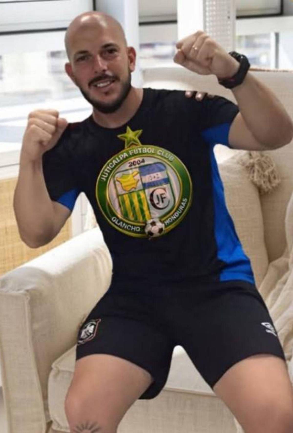 Fichajes: Deybi Flores interesa en Argentina y Dereck Moncada al Barcelona SC, futuro de Alberth Elis