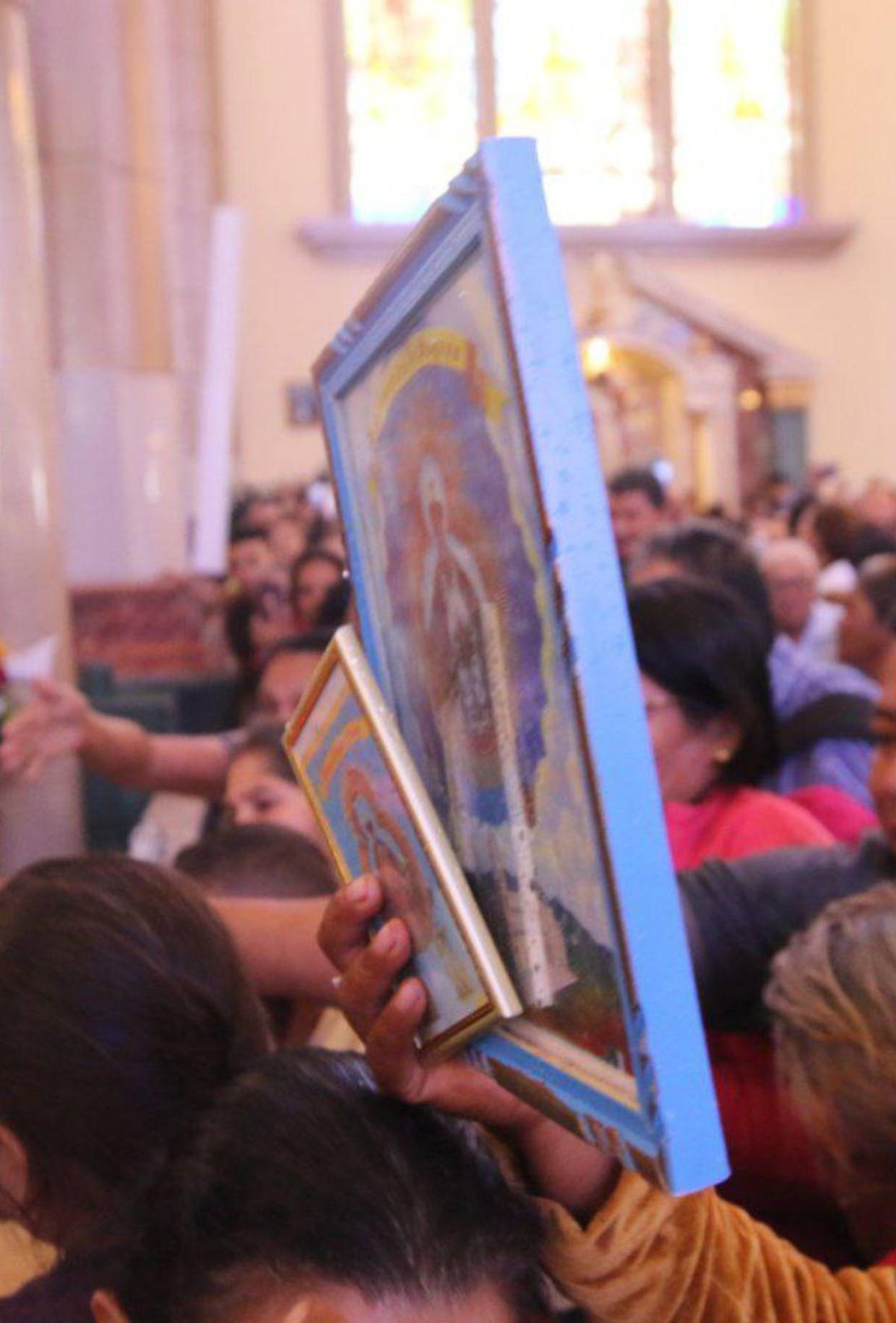 Devoción en la eucaristía en honor a la Virgen de Suyapa en su 278 aniversario