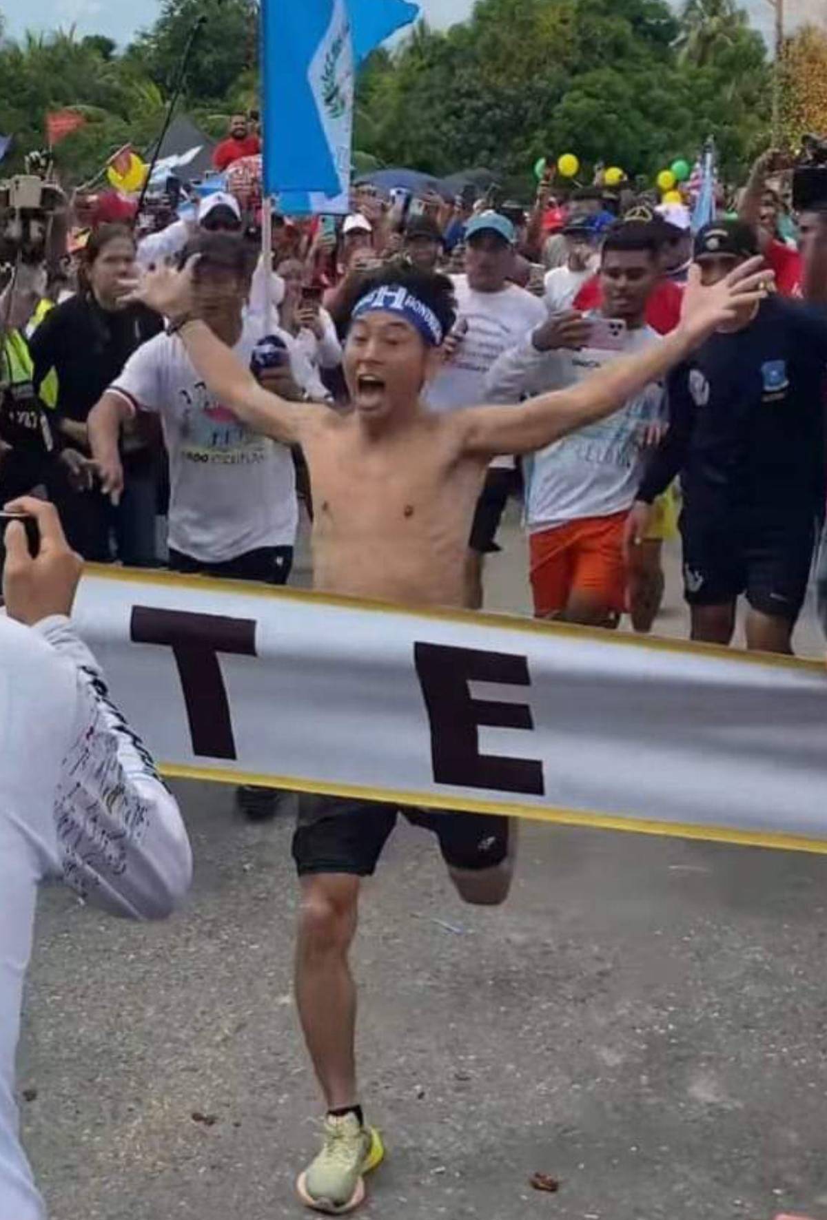 Limber Pérez dijo que corría más que Shin Fujiyama y está interno: Shin le envía mensaje Limber Pérez dijo que corría más que Shin Fujiyama y está interno: Shin le envía mensaje
