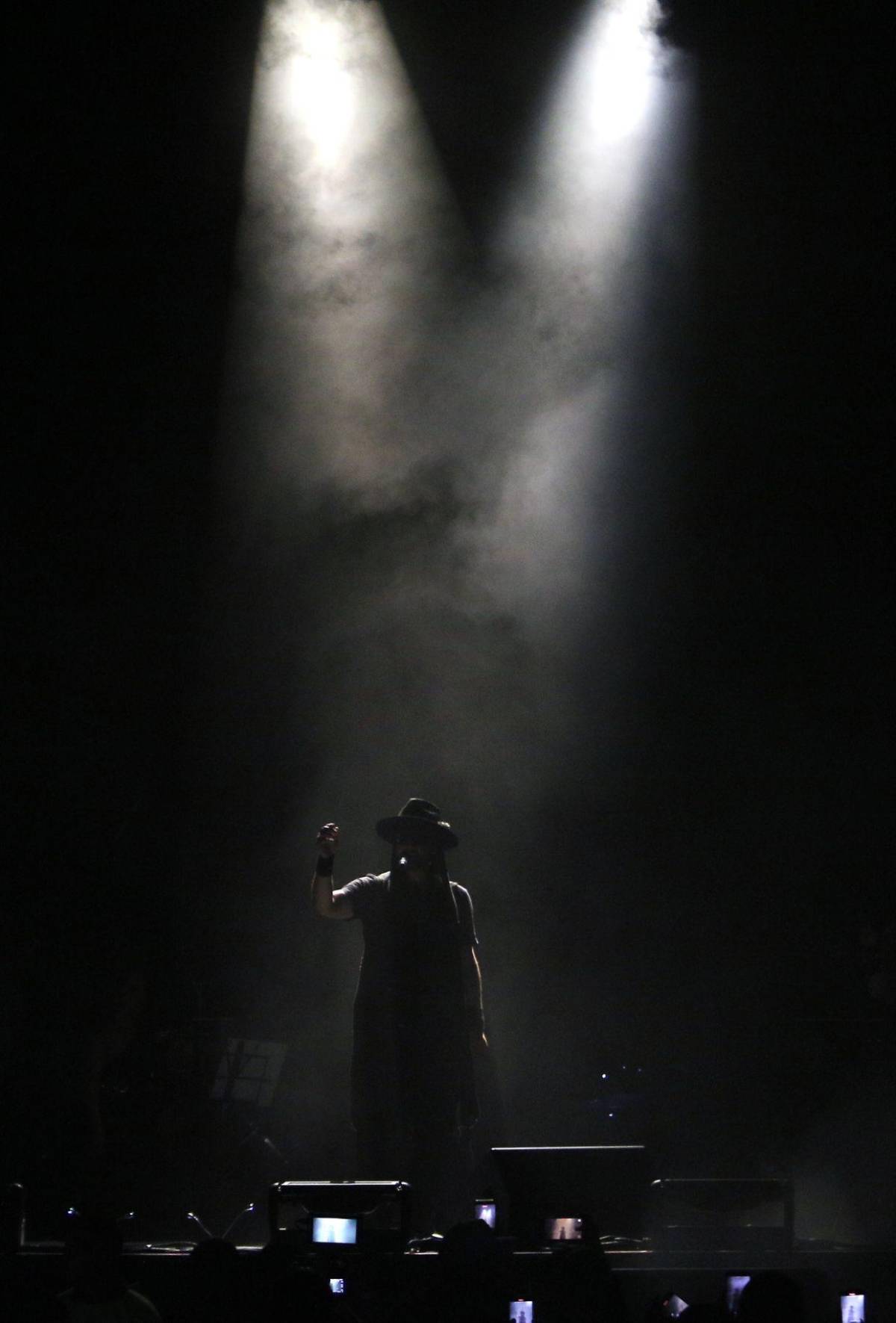 Las mejores imágenes del concierto Acústico de Beto Cuevas