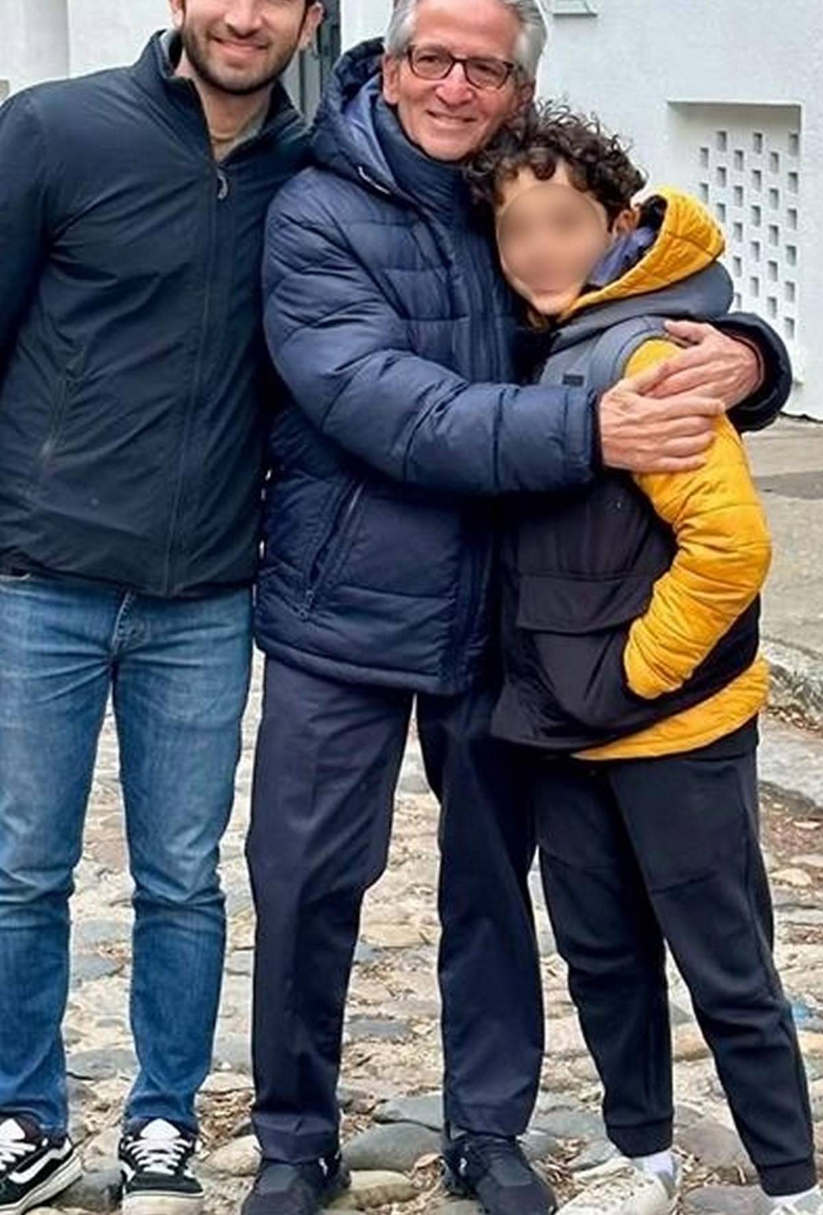 Ricardo Maduro, a sus 80 años, disfruta de una faceta entrañable: fotos inéditas