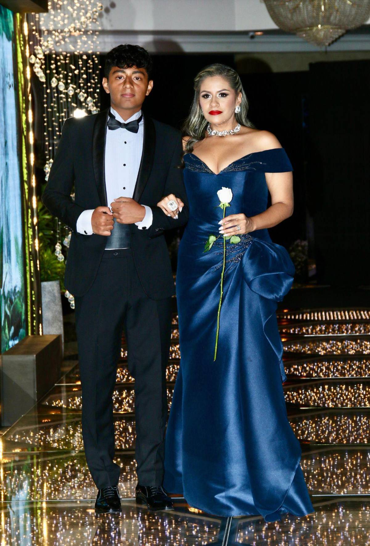 Padres y seniors, juntos en la Prom Night 2026 de Dowal School