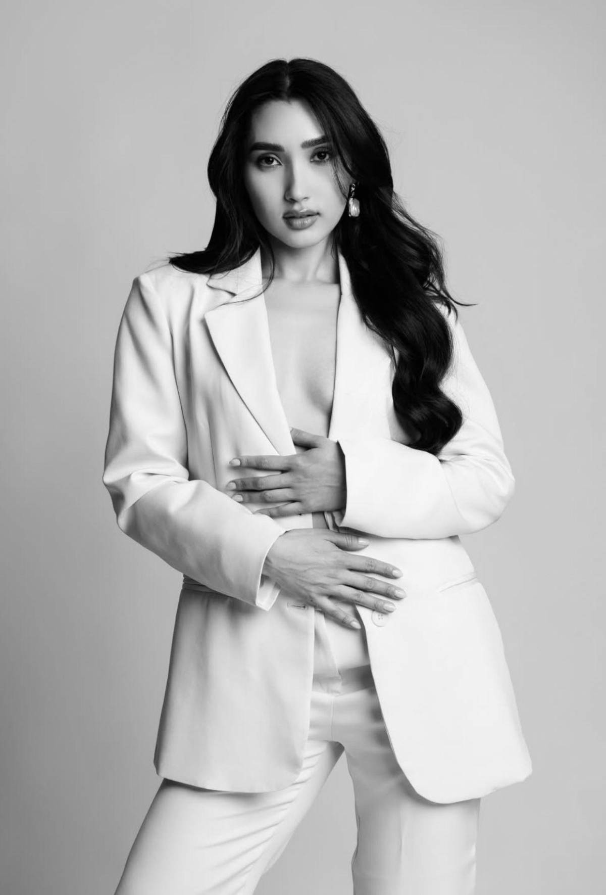 Katt Sarmiento va por la corona de Miss Universe Honduras 2026