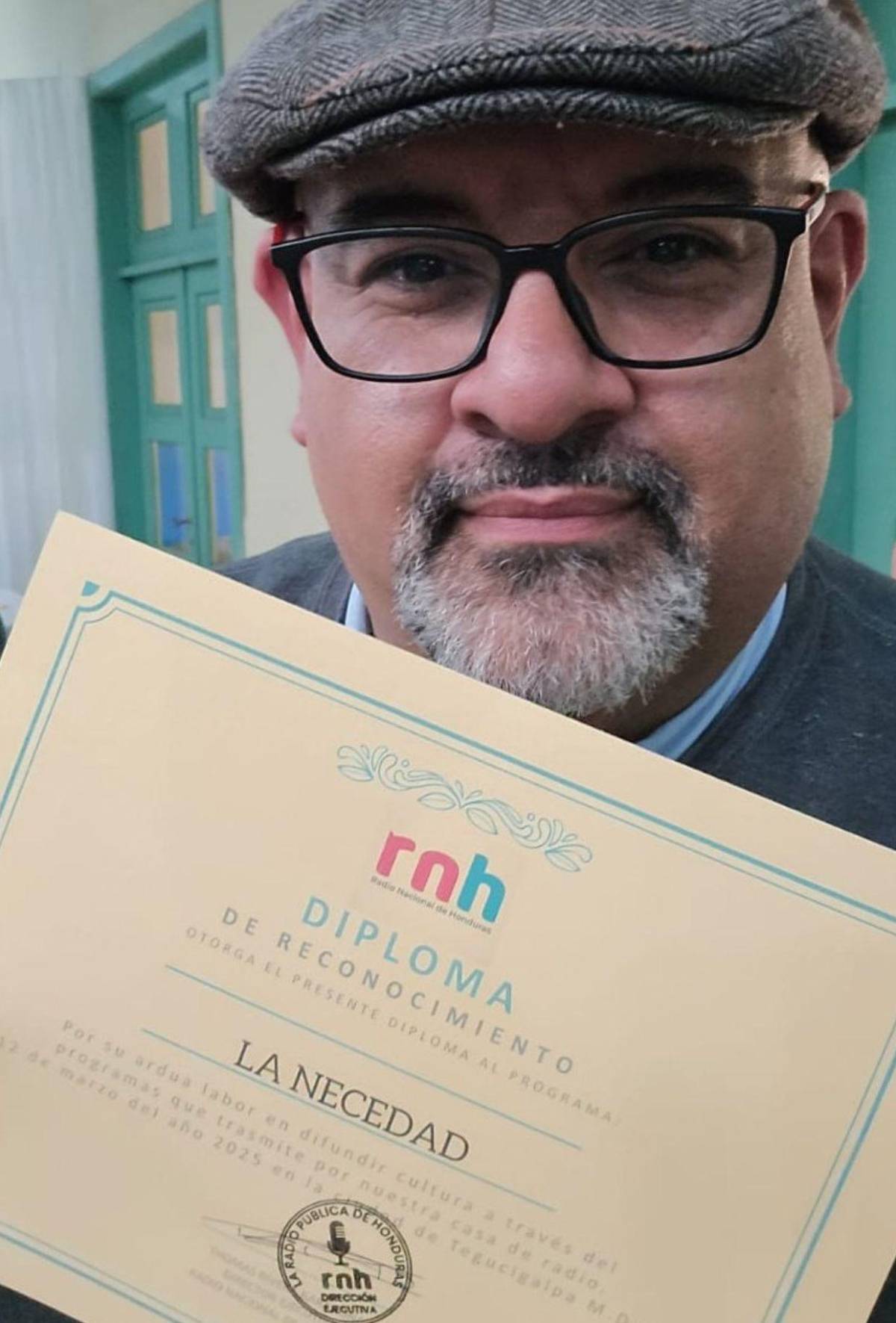 ¿Tiene dos cargos? El salario y las funciones de Gilberto Ríos, El Grillo, en el gobierno